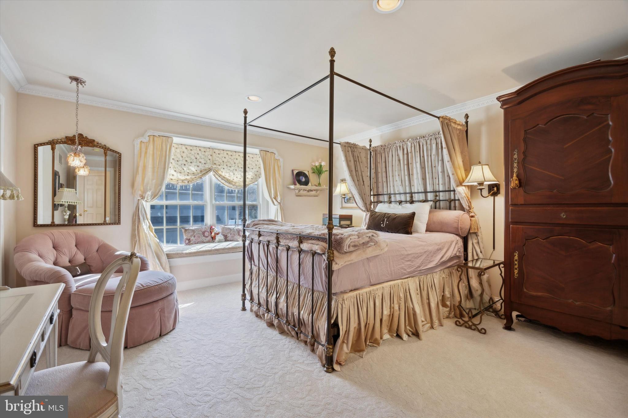 COLONY HILL - Residential