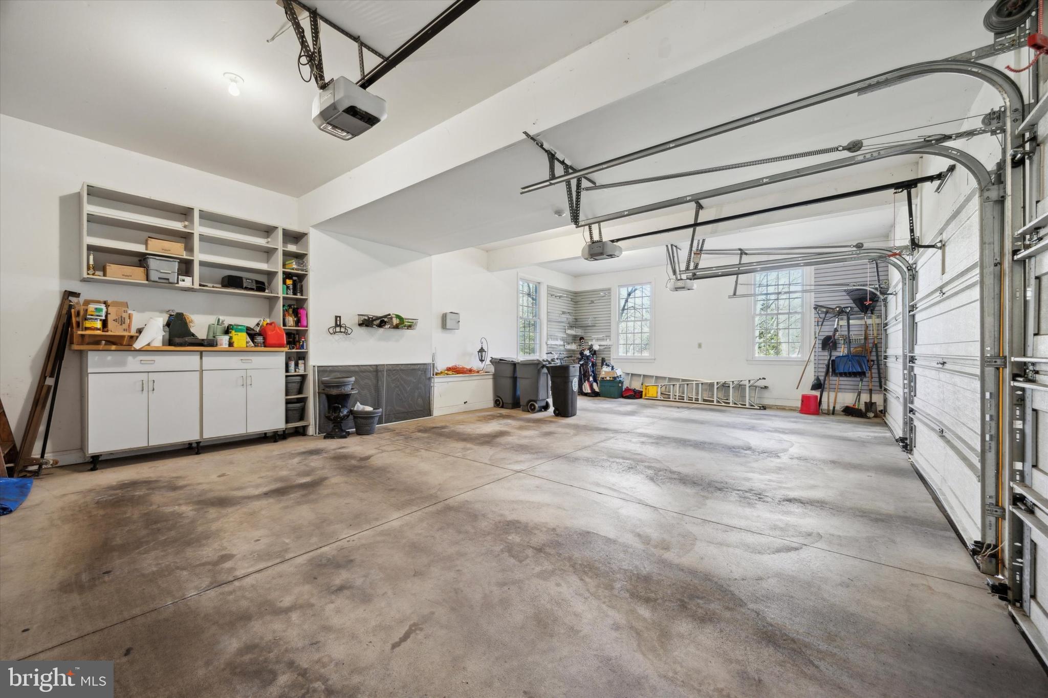 COLONY HILL - Residential