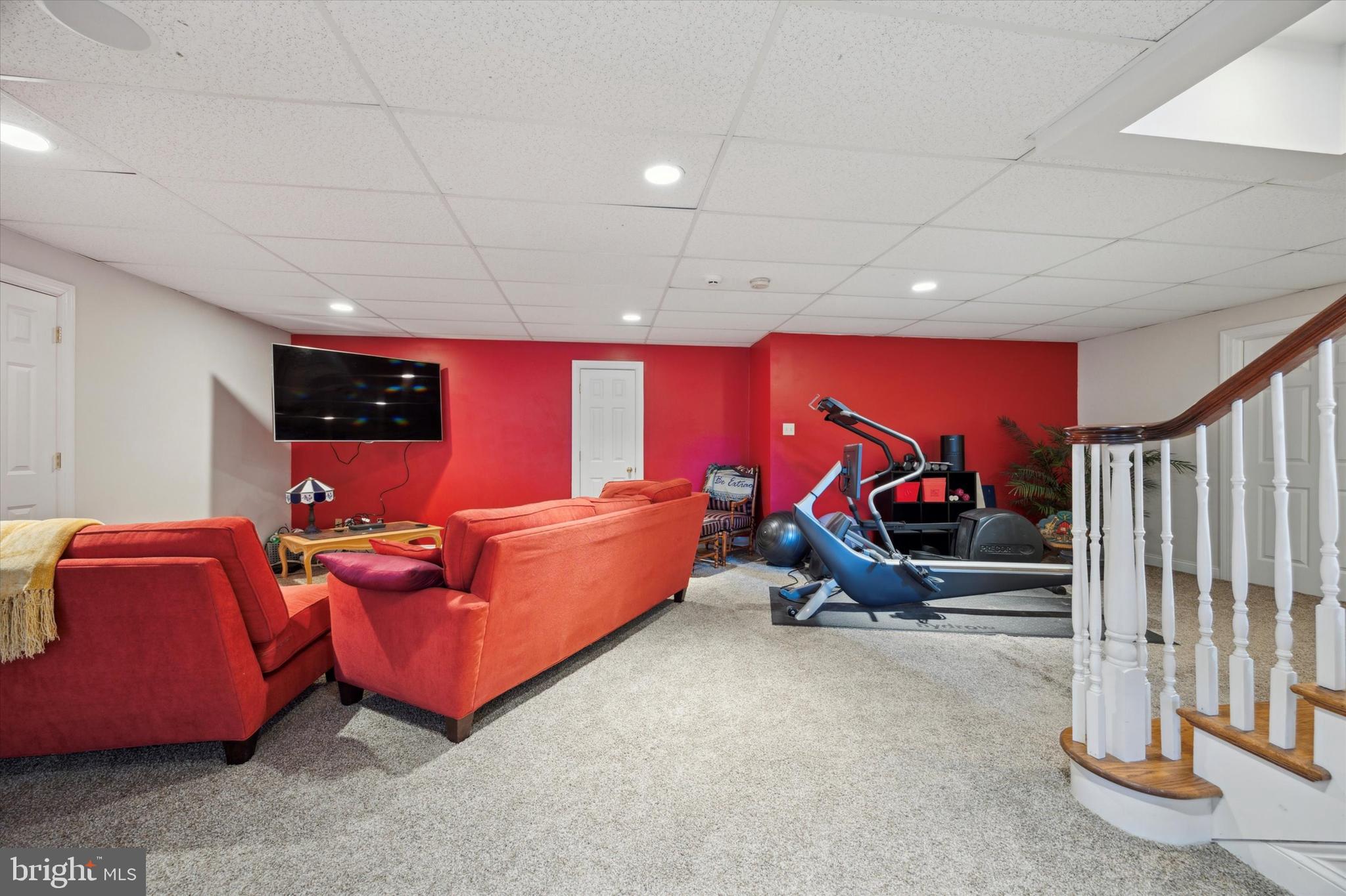 COLONY HILL - Residential