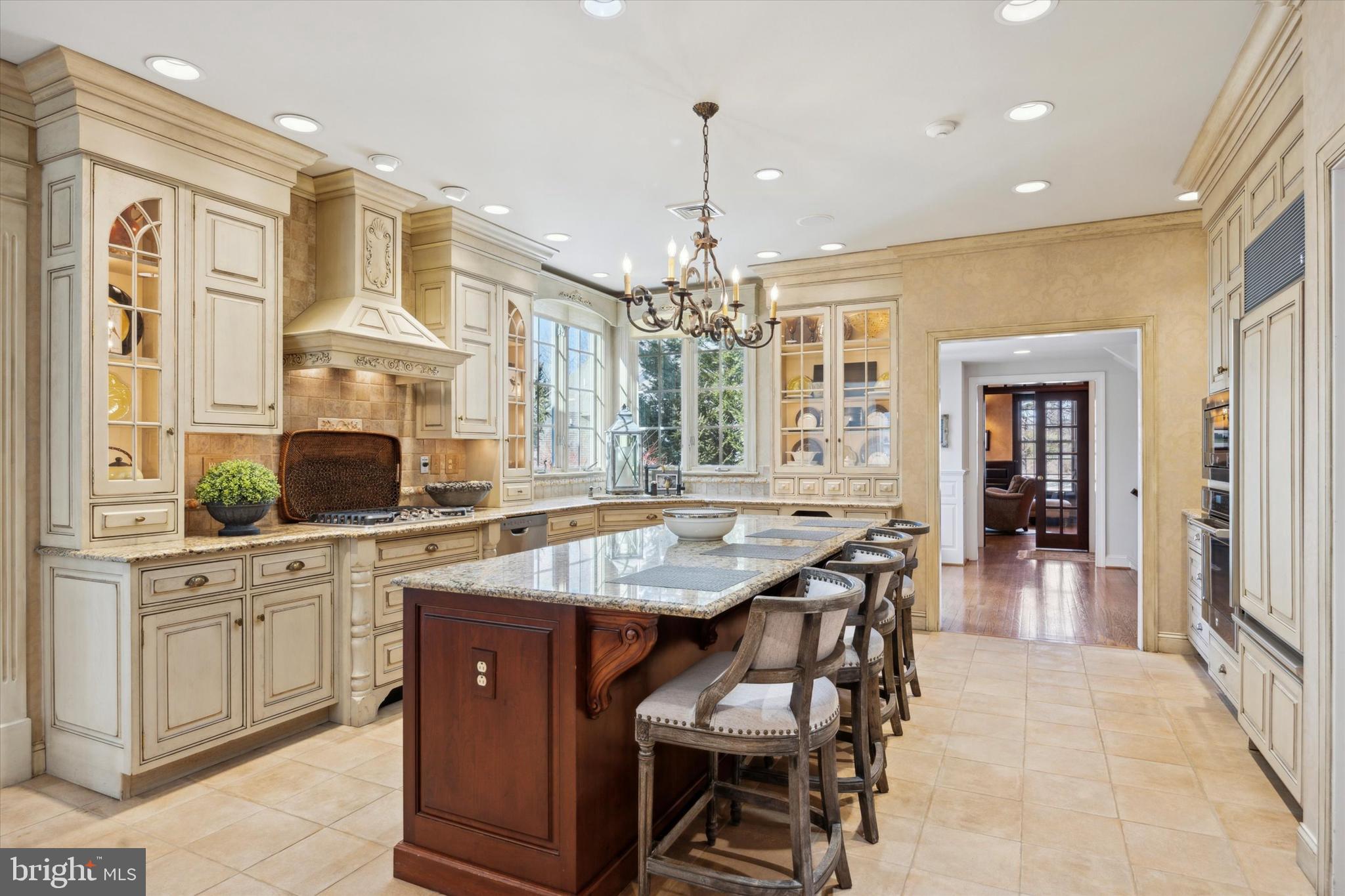 COLONY HILL - Residential