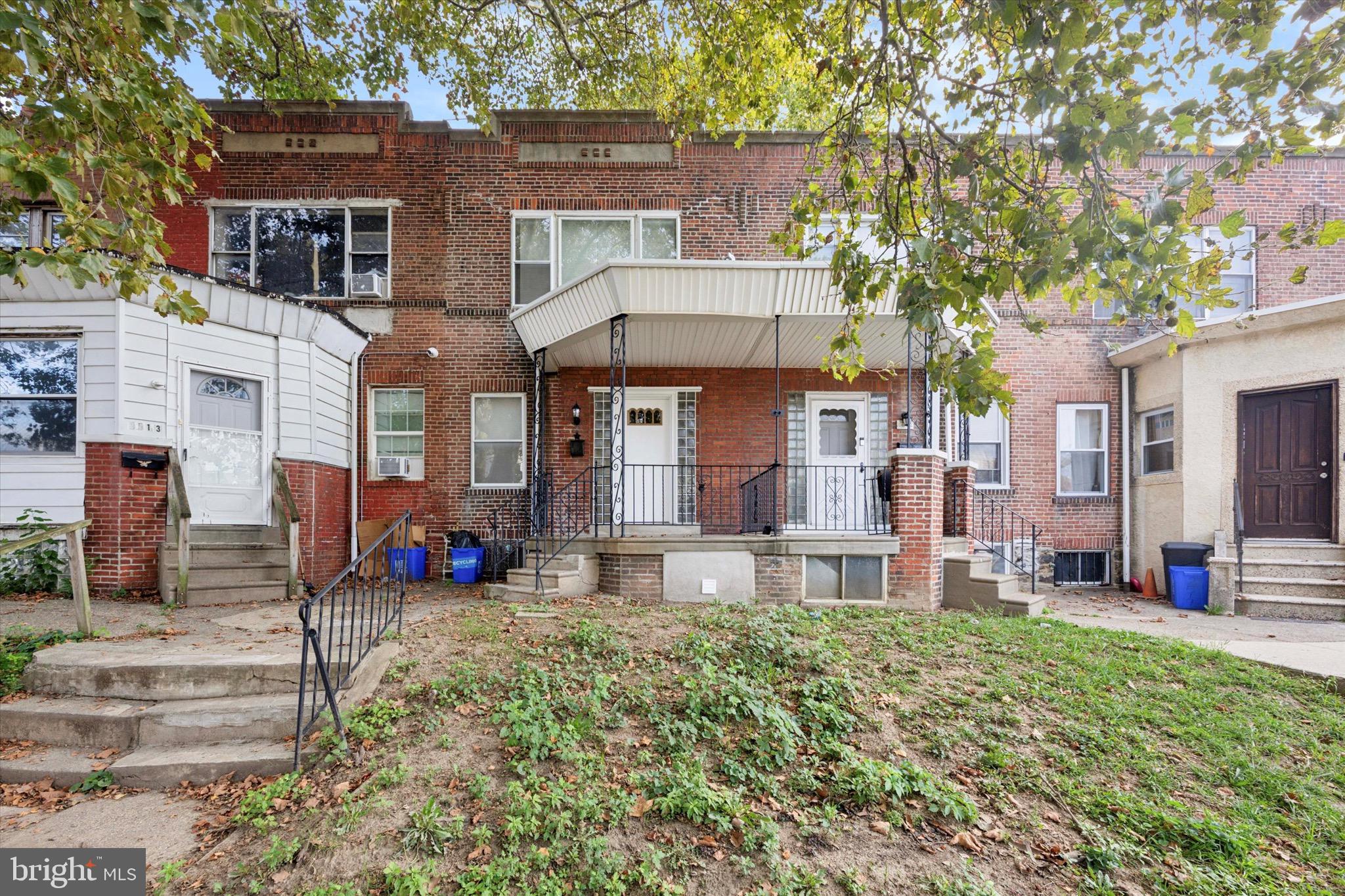 ELMWOOD PARK - Residential