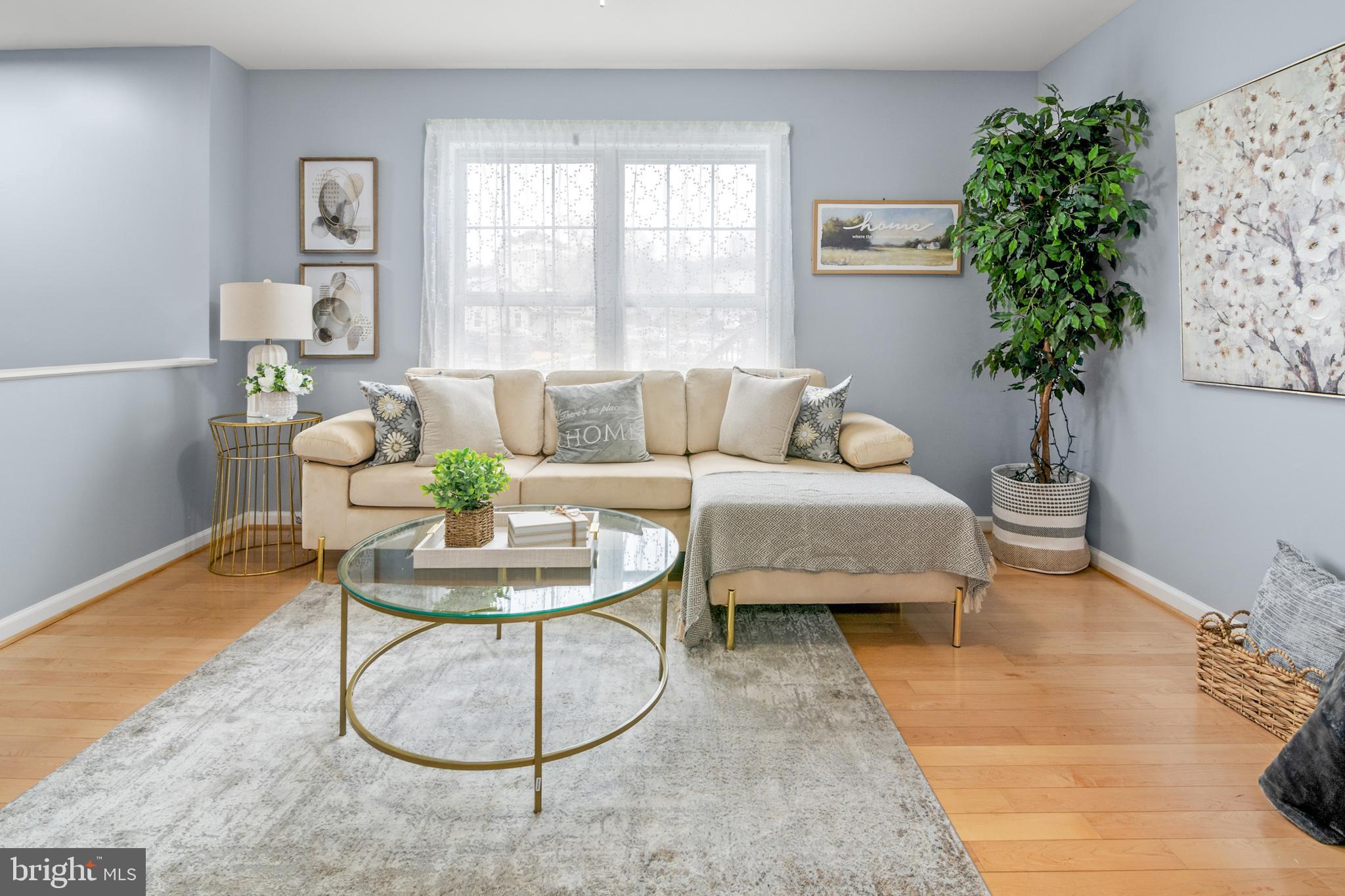 GLEN COURT - Residential