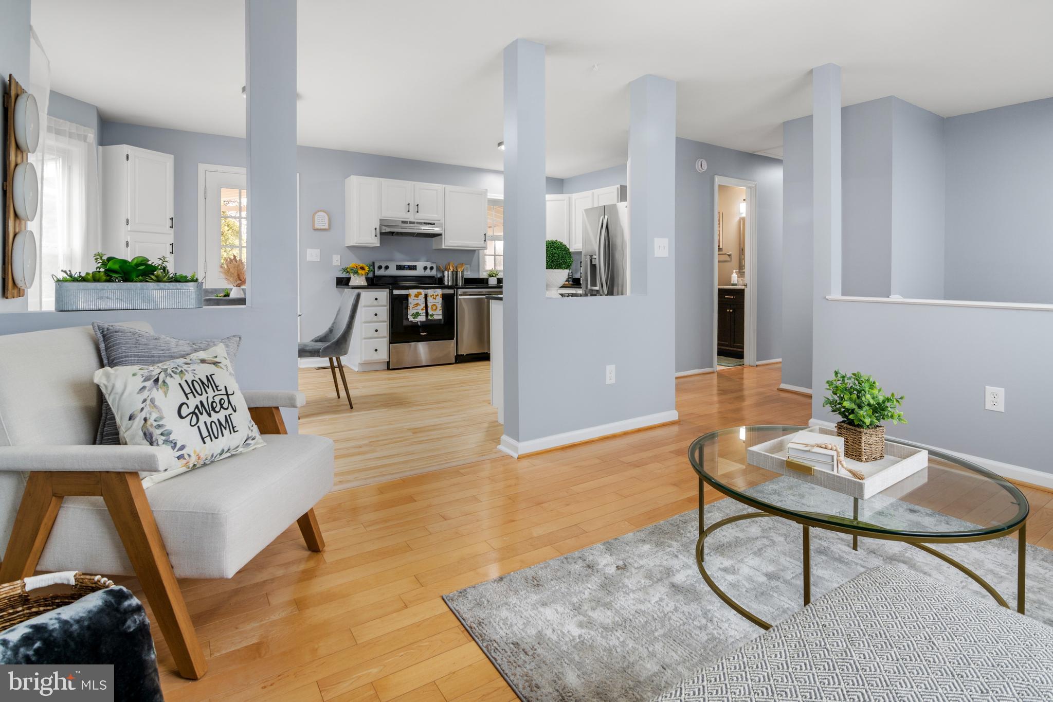 GLEN COURT - Residential