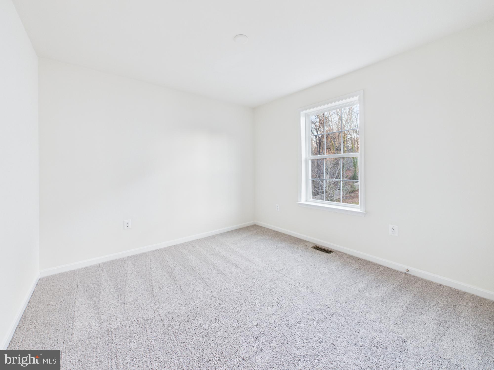 FOREST EDGE - Residential