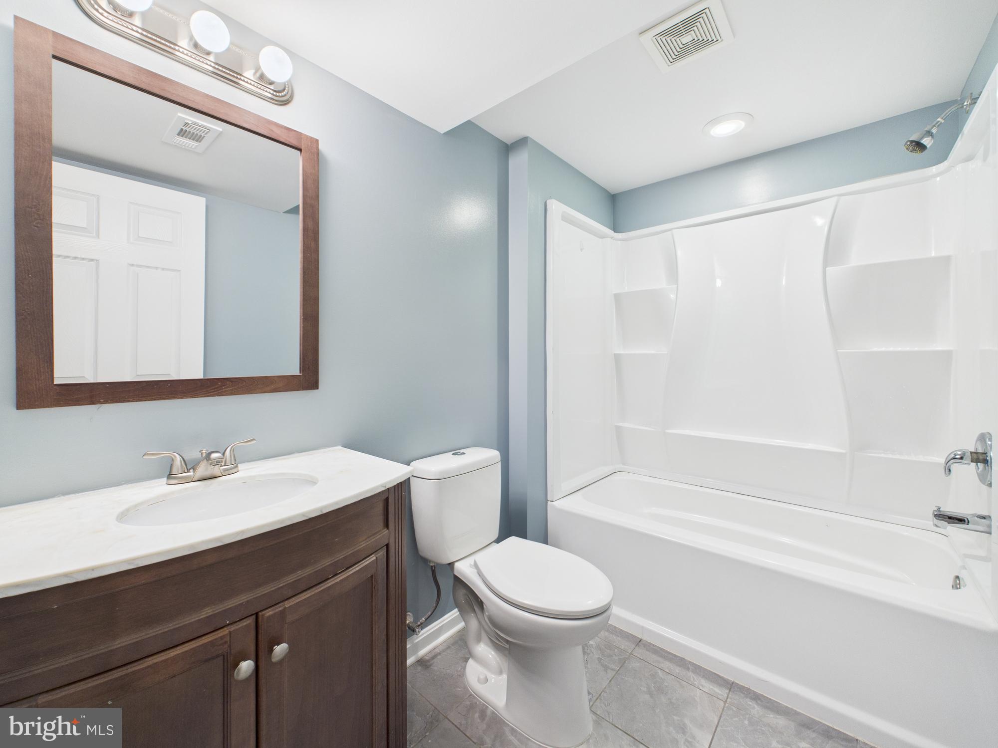 FOREST EDGE - Residential