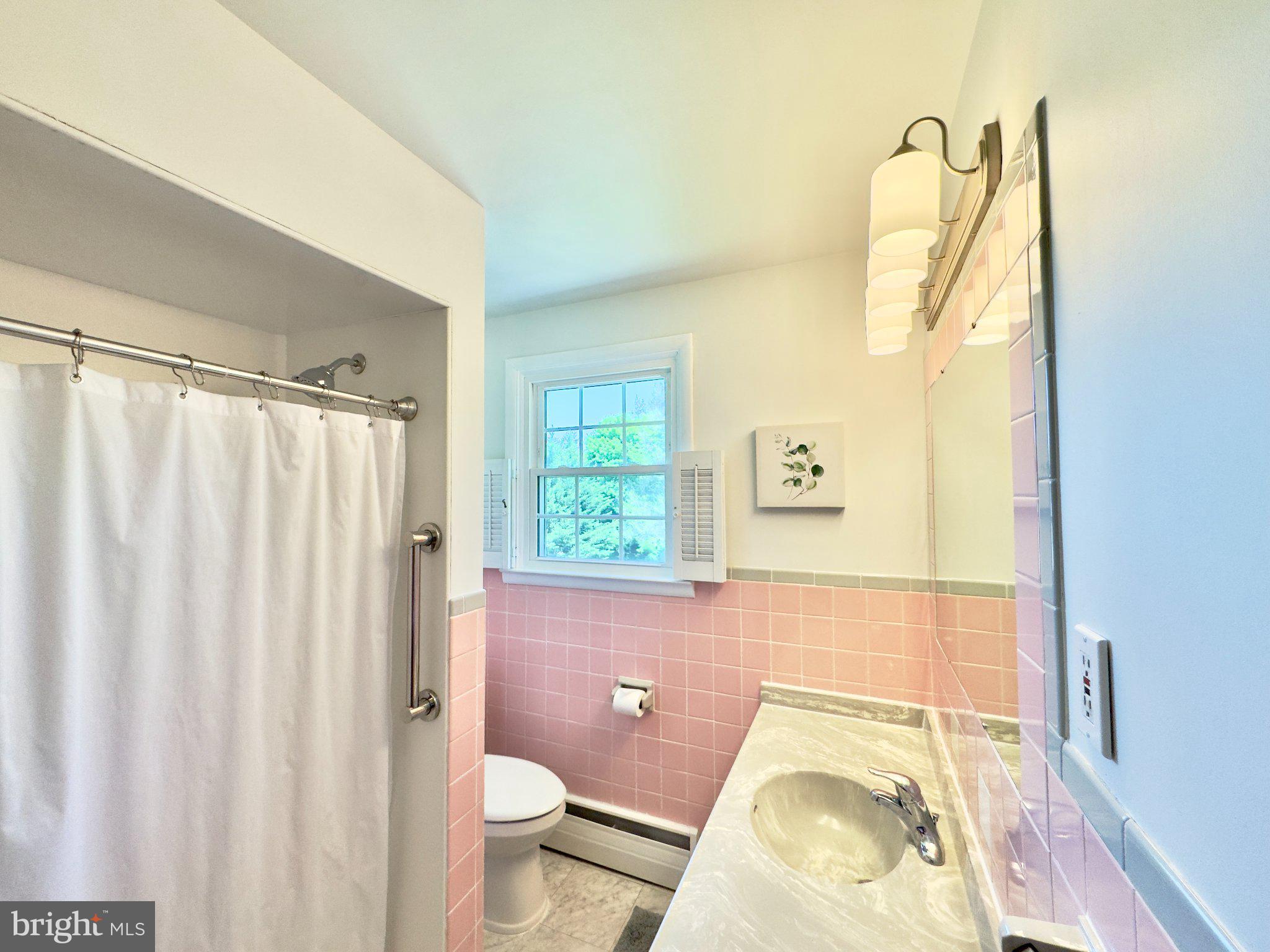 SWARTZVILLE - Residential