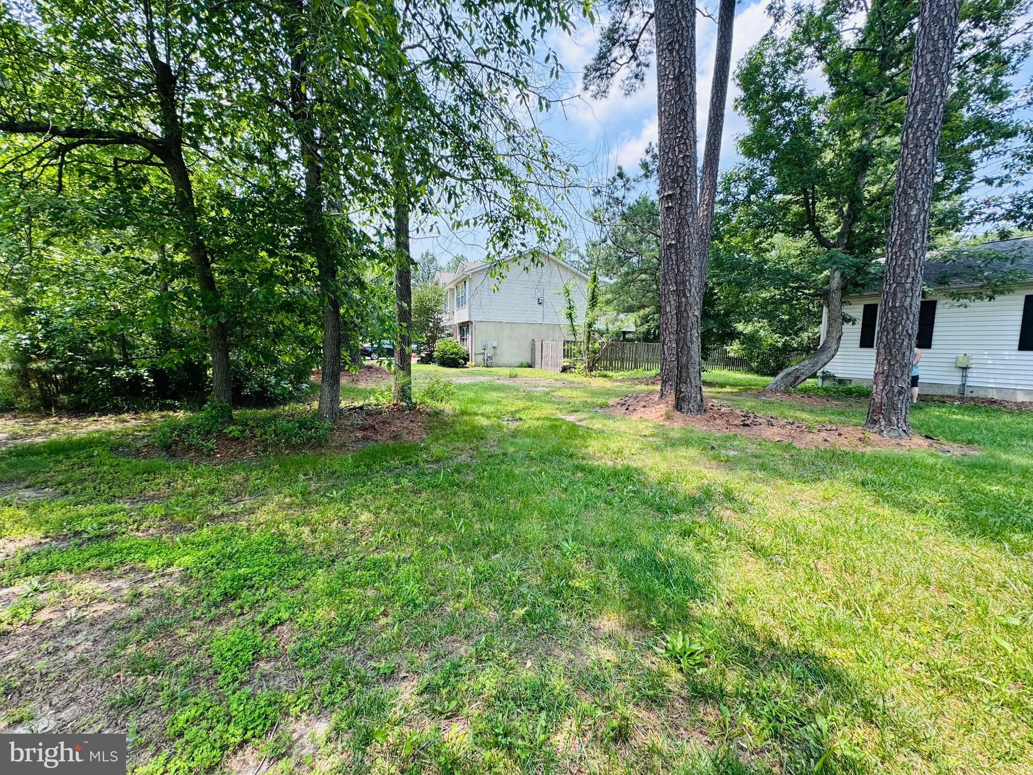 SAINT CLEMENTS SHORES - Residential Lease