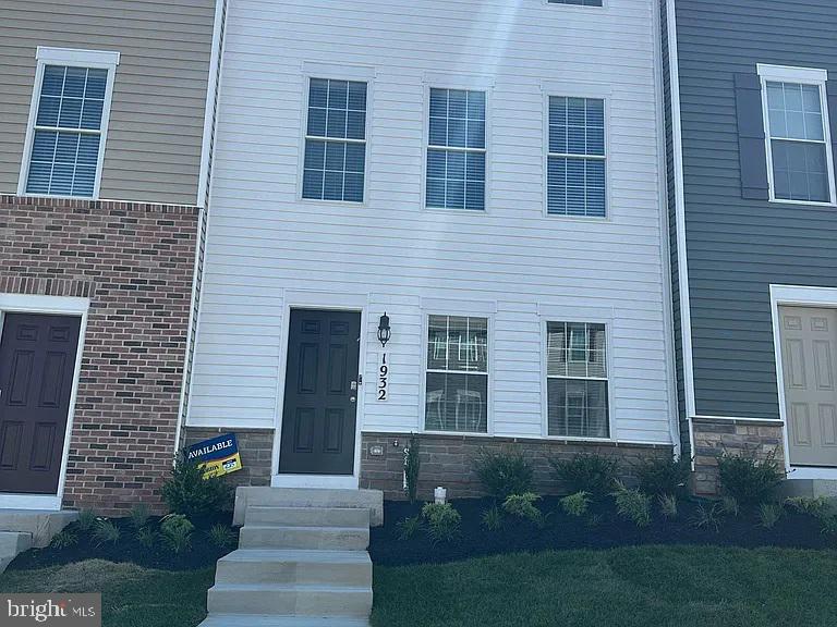 TUSCARORA CREEK - Residential Lease