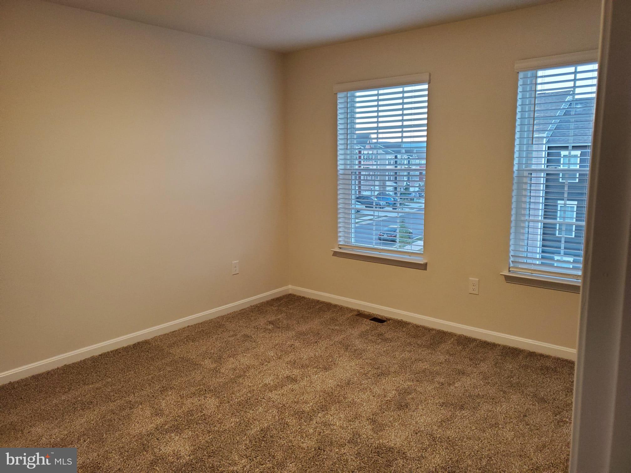 TUSCARORA CREEK - Residential Lease