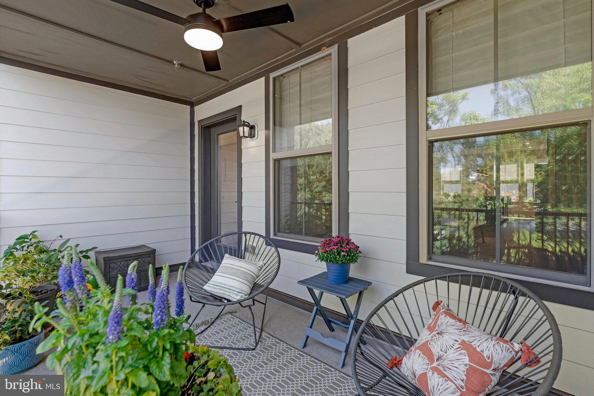 REGAL CHASE - Residential