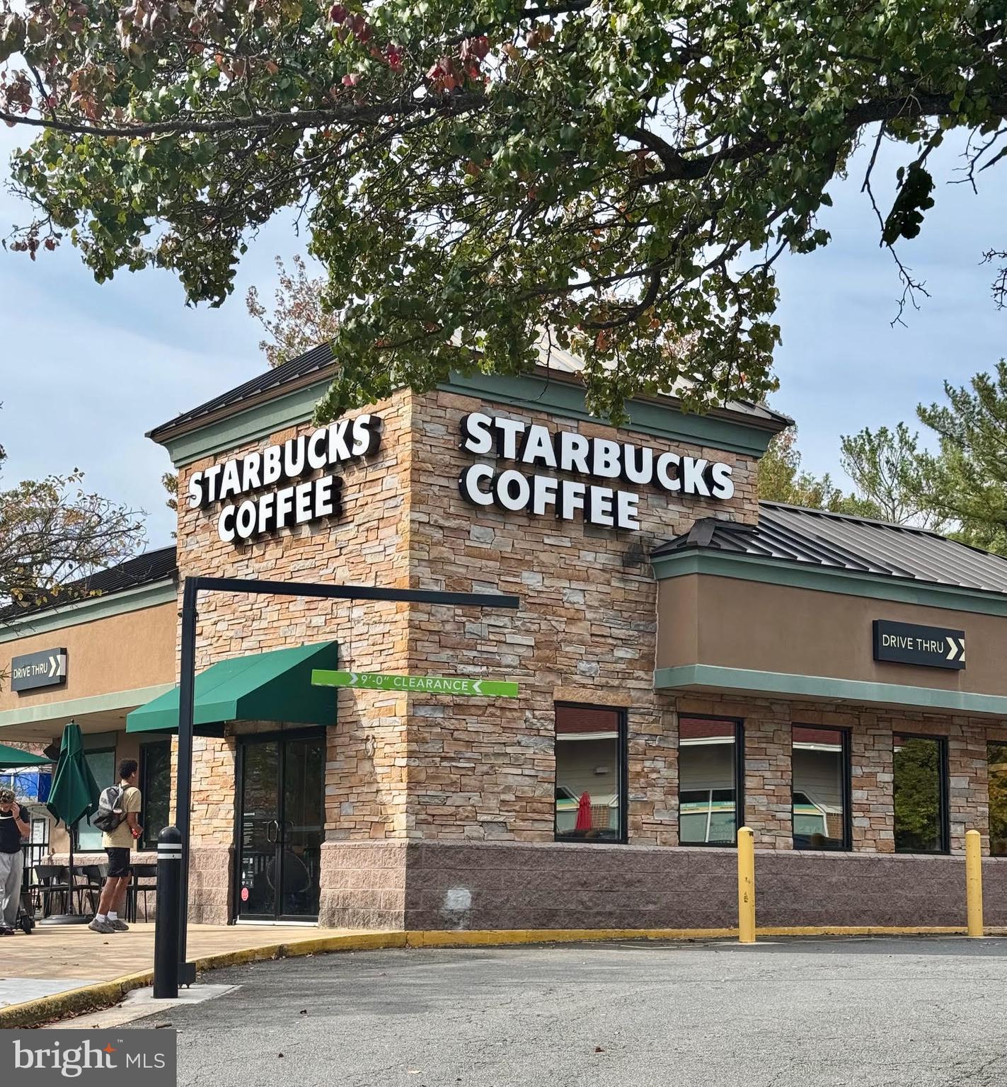 REGAL CHASE - Residential