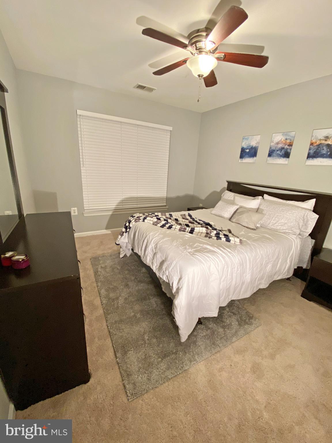 STRATFORD - Residential