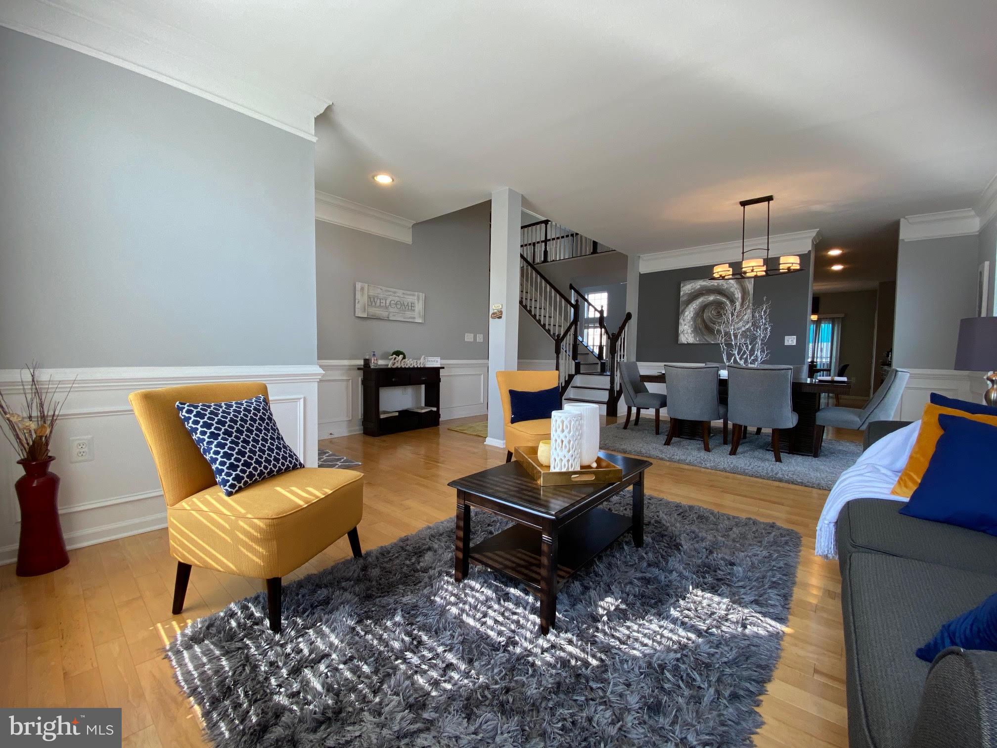 STRATFORD - Residential