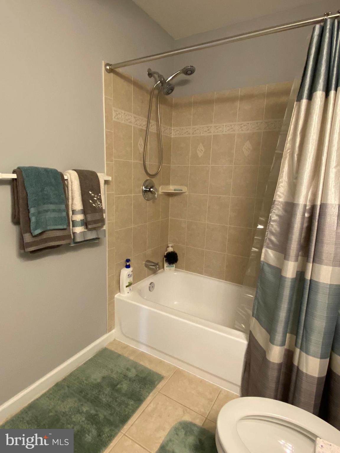 STRATFORD - Residential