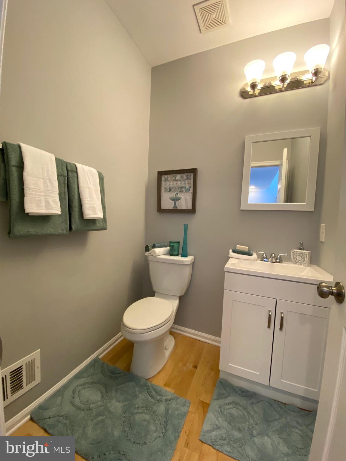 STRATFORD - Residential