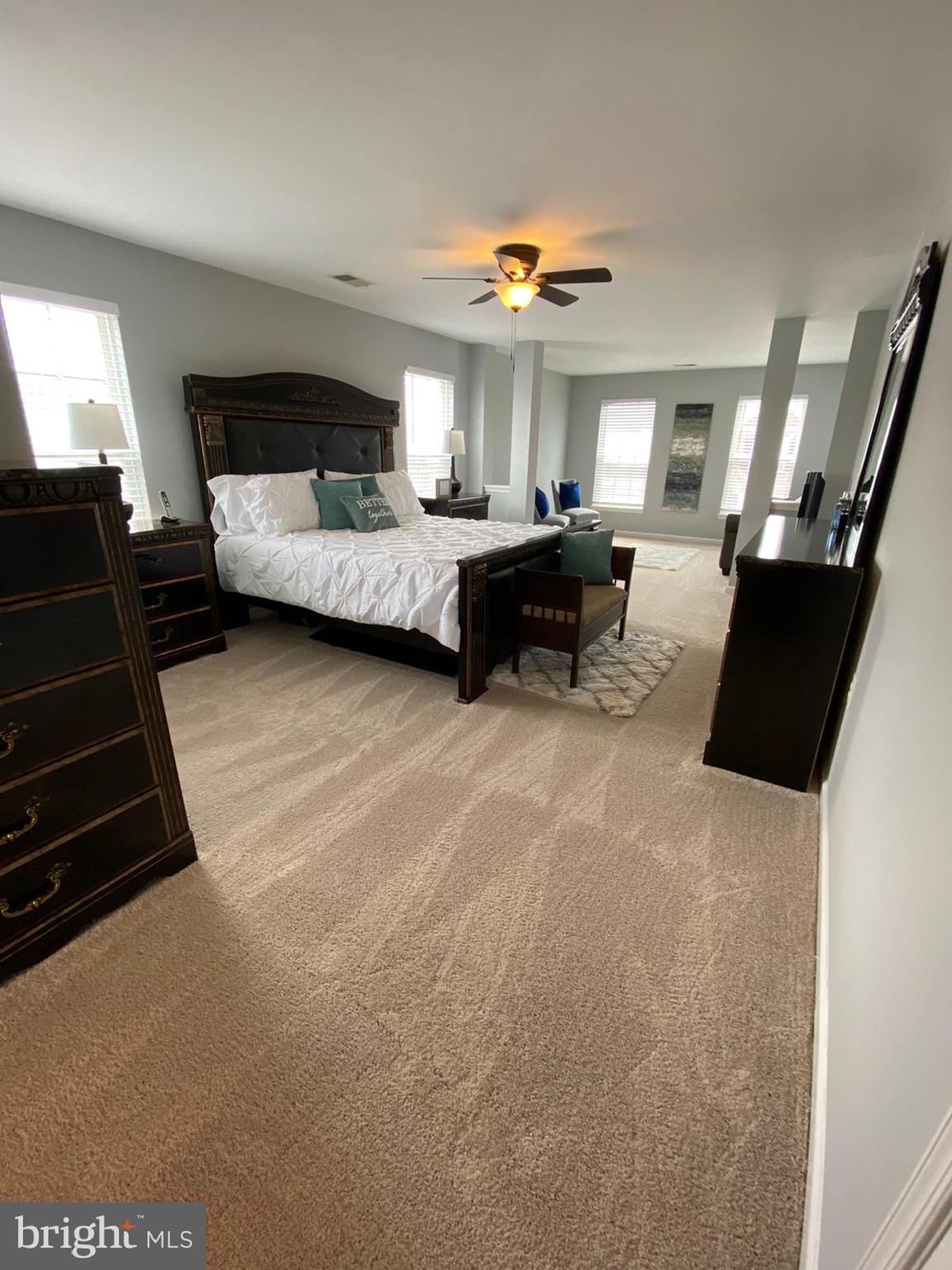 STRATFORD - Residential