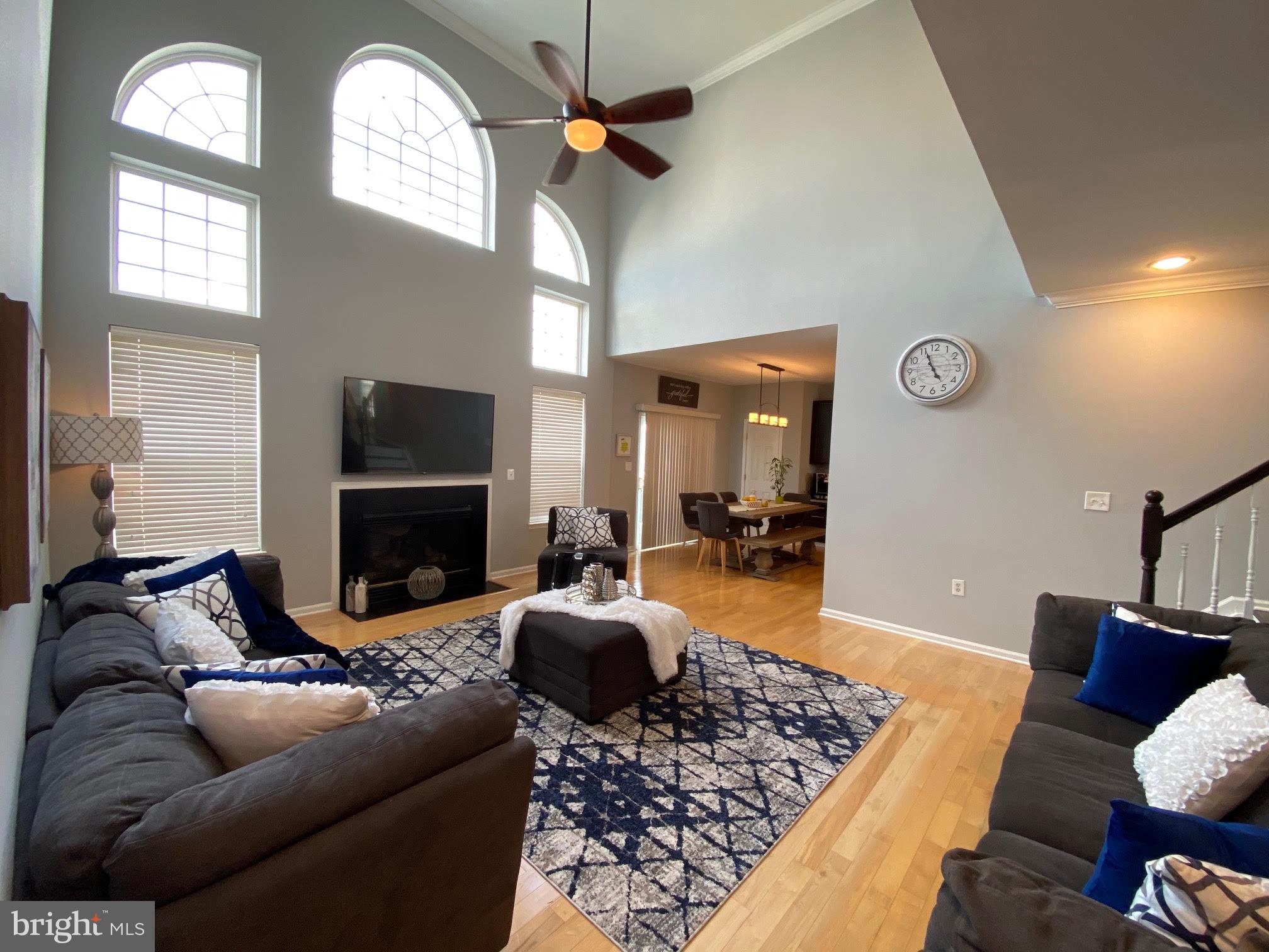 STRATFORD - Residential