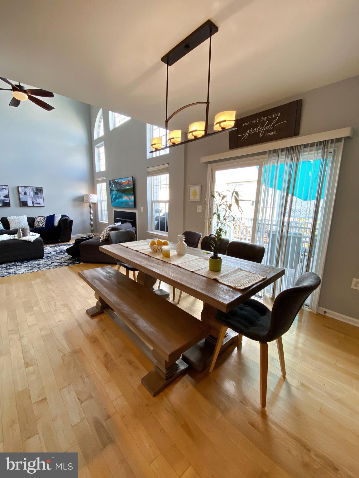 STRATFORD - Residential