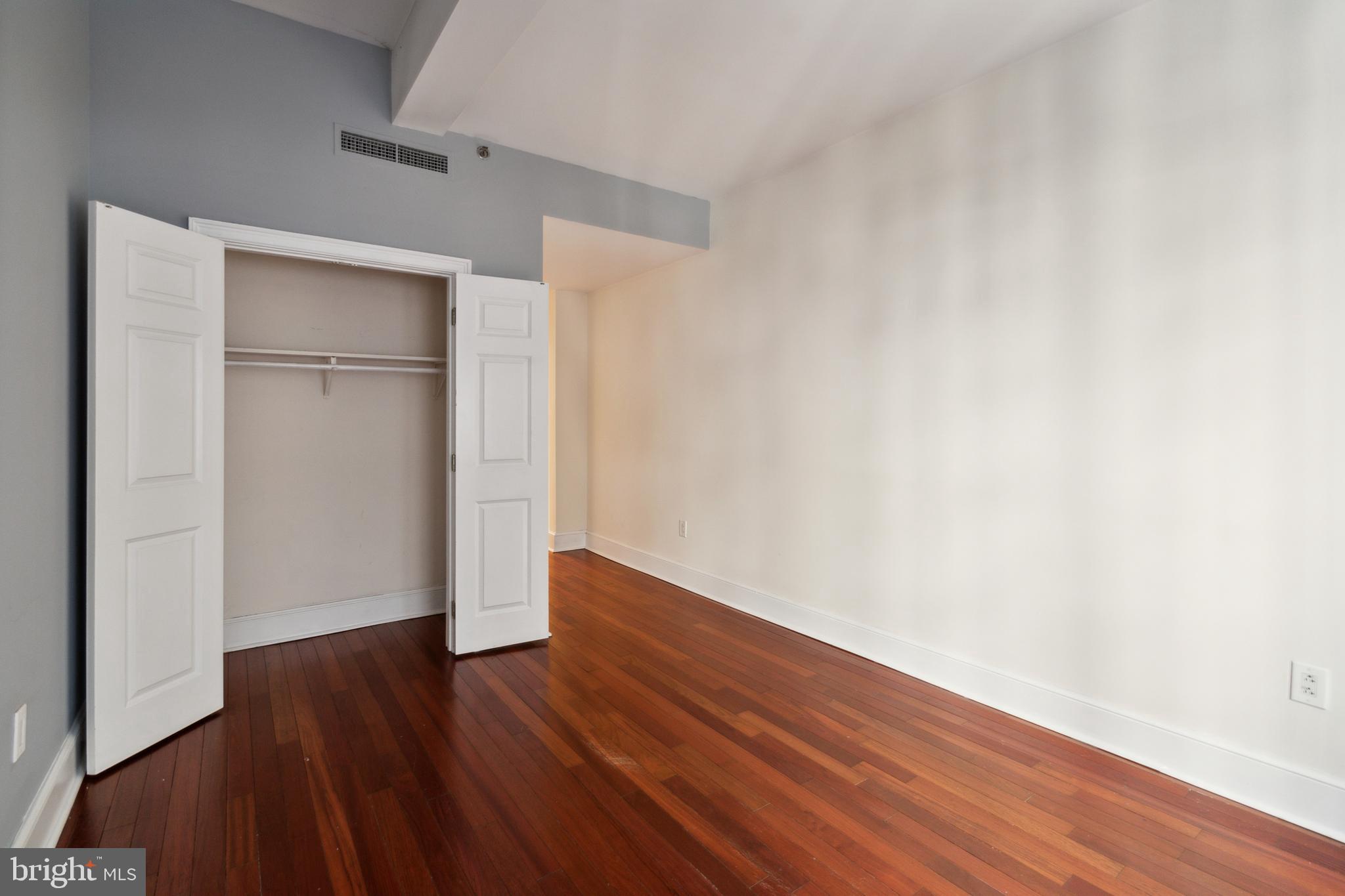 RITTENHOUSE SQUARE - Residential Lease
