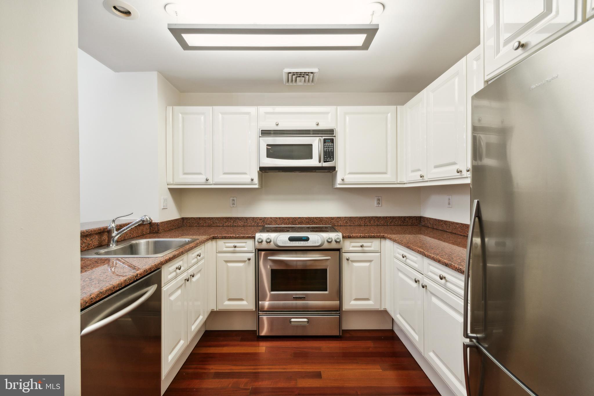 RITTENHOUSE SQUARE - Residential Lease