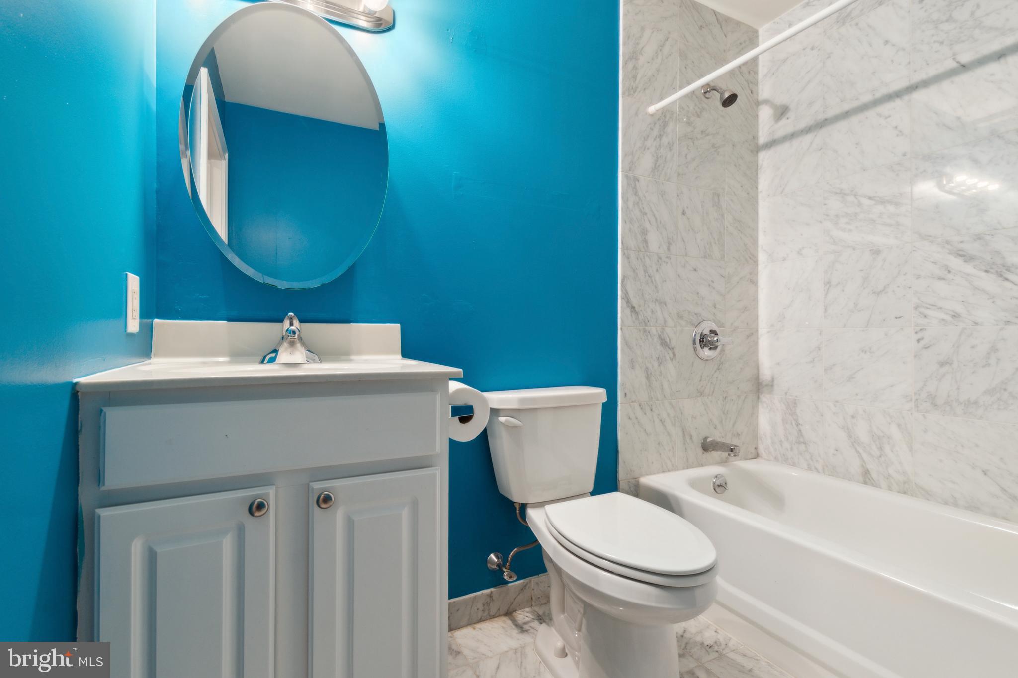 RITTENHOUSE SQUARE - Residential Lease