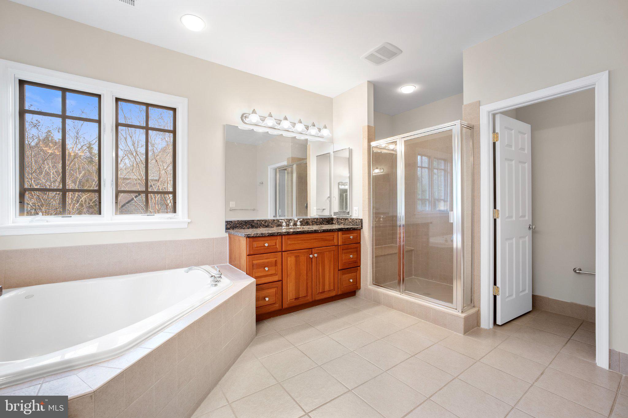 LOCUST RIDGE - Residential