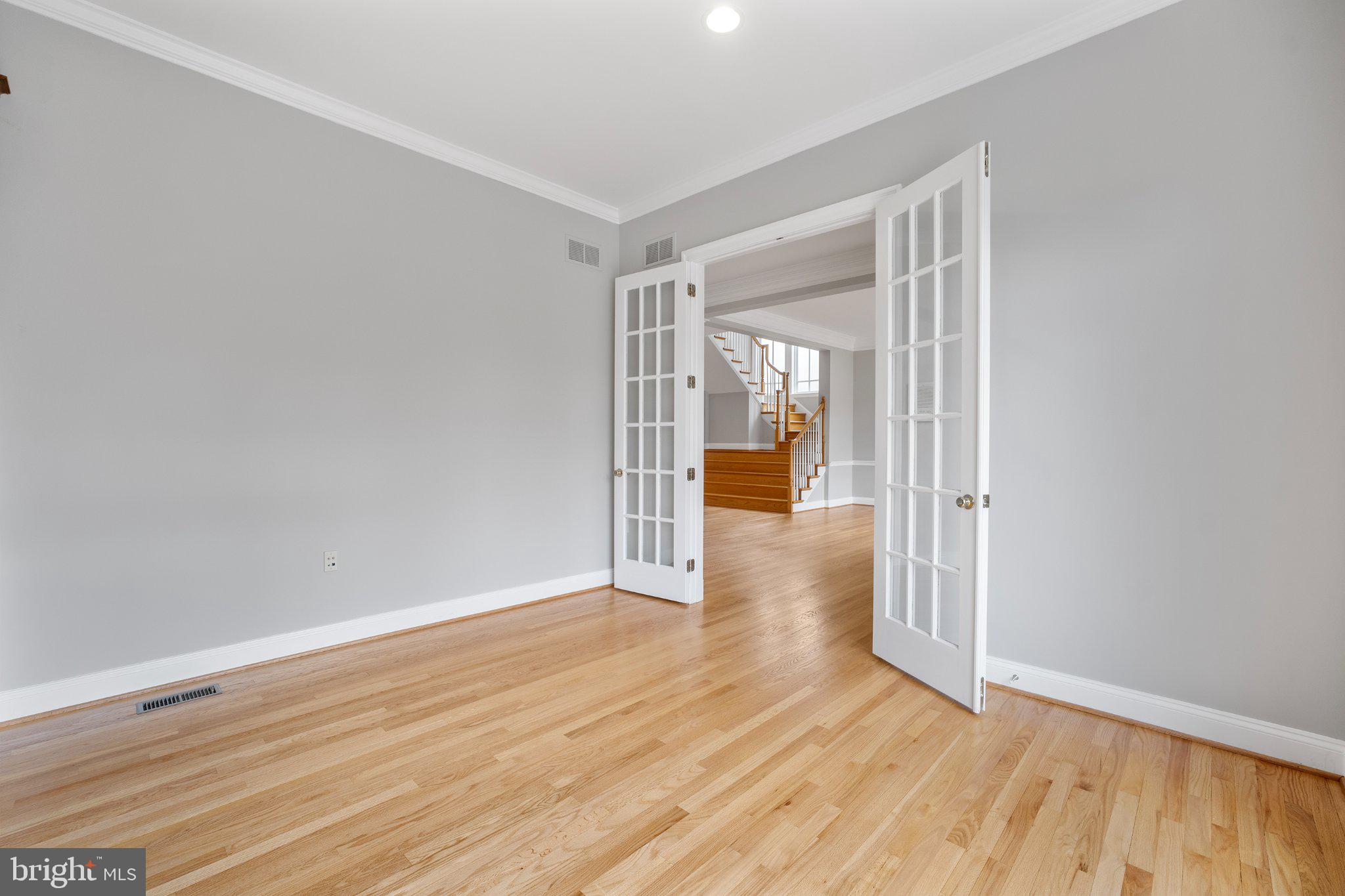 LOCUST RIDGE - Residential