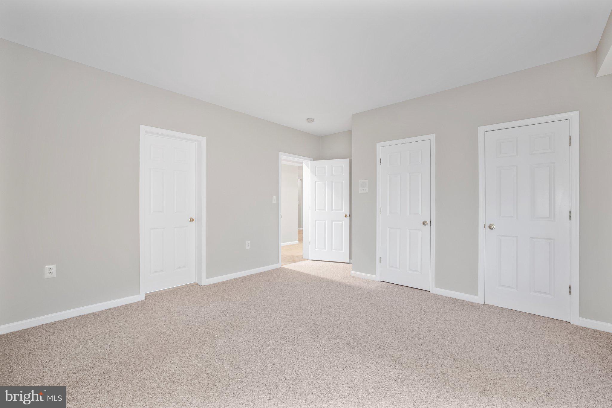 LOCUST RIDGE - Residential