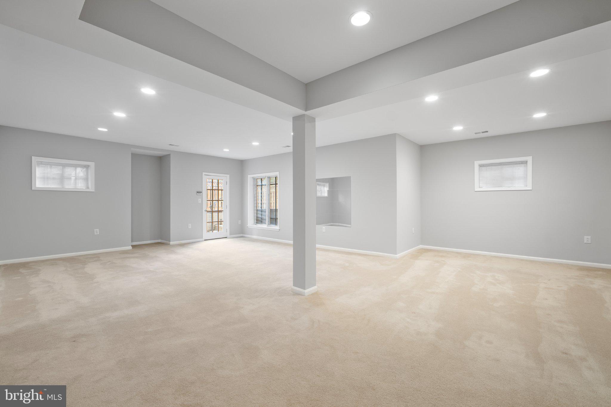 LOCUST RIDGE - Residential