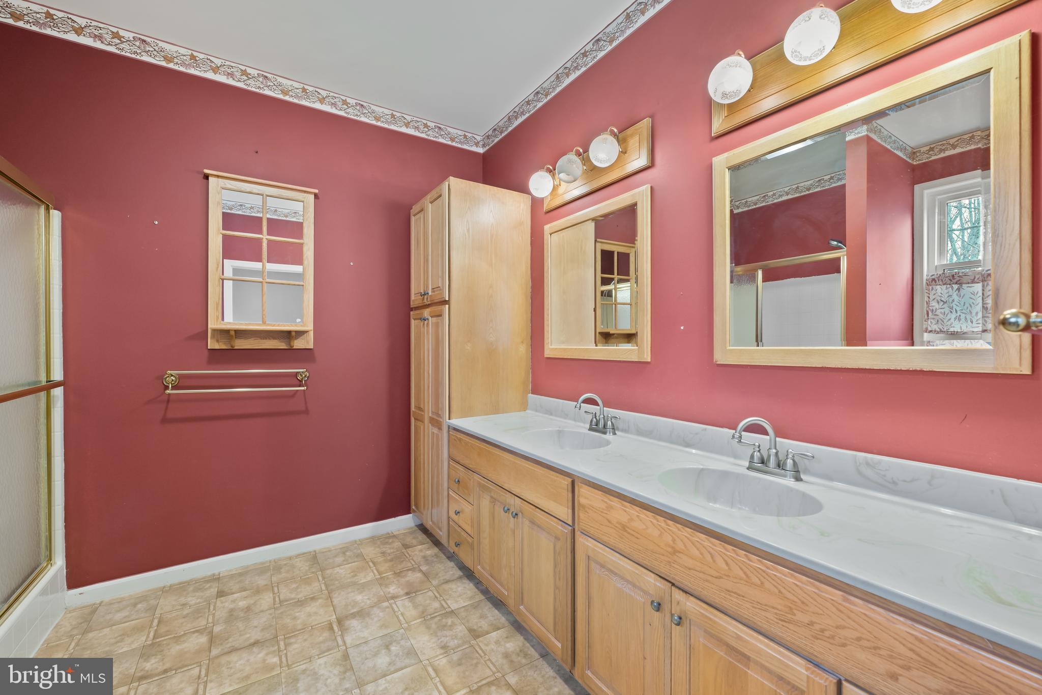 EAGLE ROCK RESORT - Residential