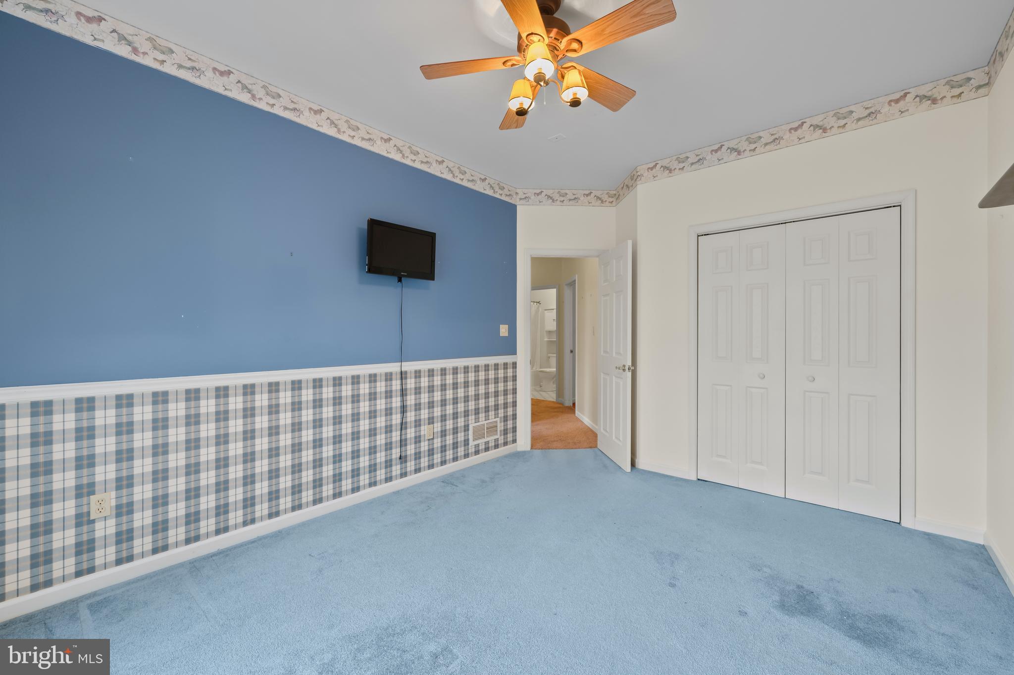 EAGLE ROCK RESORT - Residential