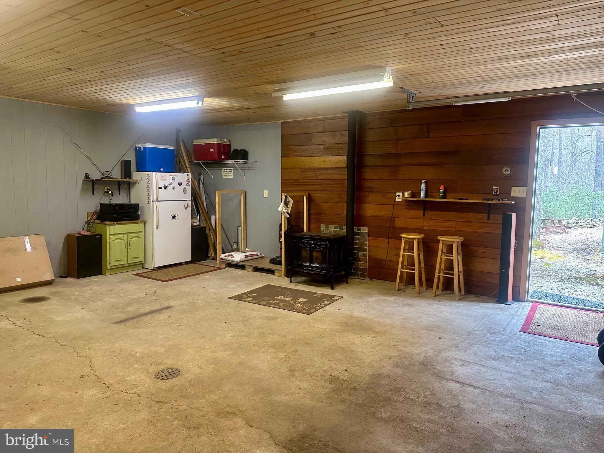 PINEY MOUNTAIN CORP - Residential