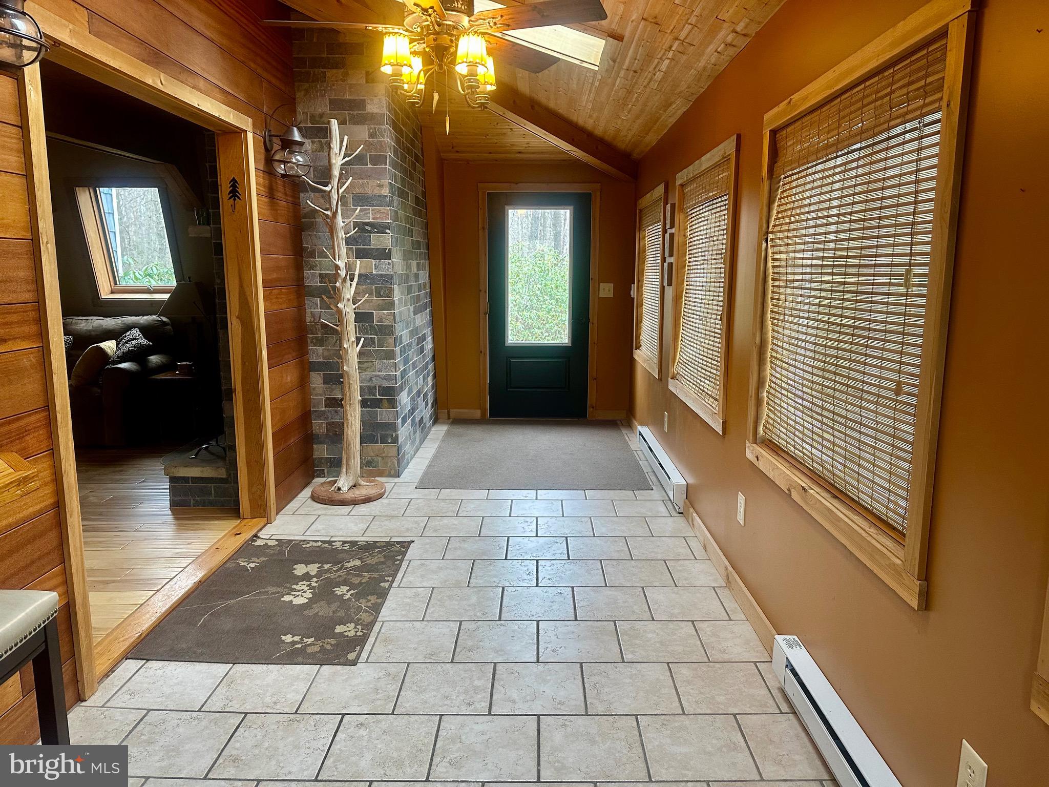 PINEY MOUNTAIN CORP - Residential