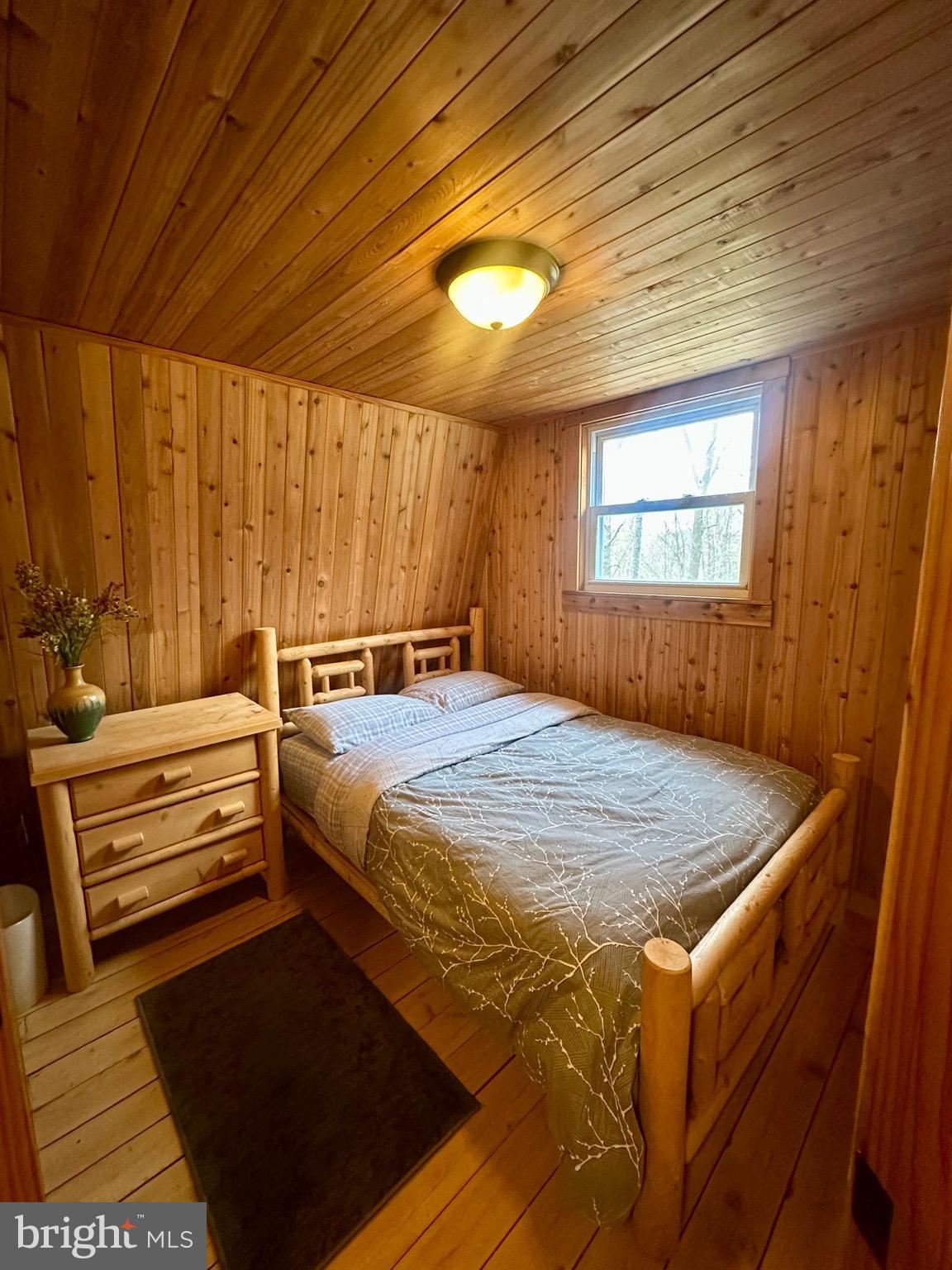 PINEY MOUNTAIN CORP - Residential