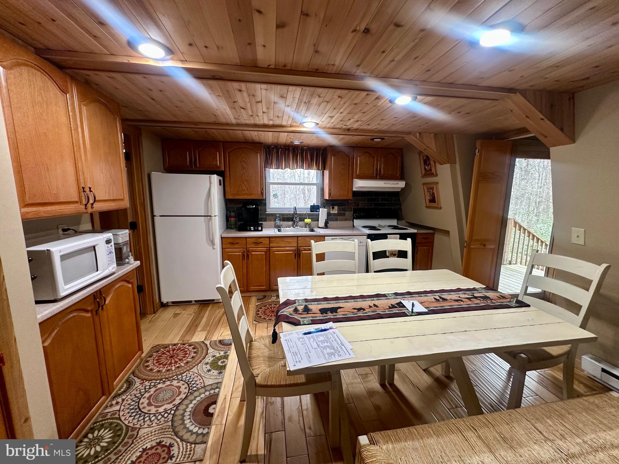 PINEY MOUNTAIN CORP - Residential