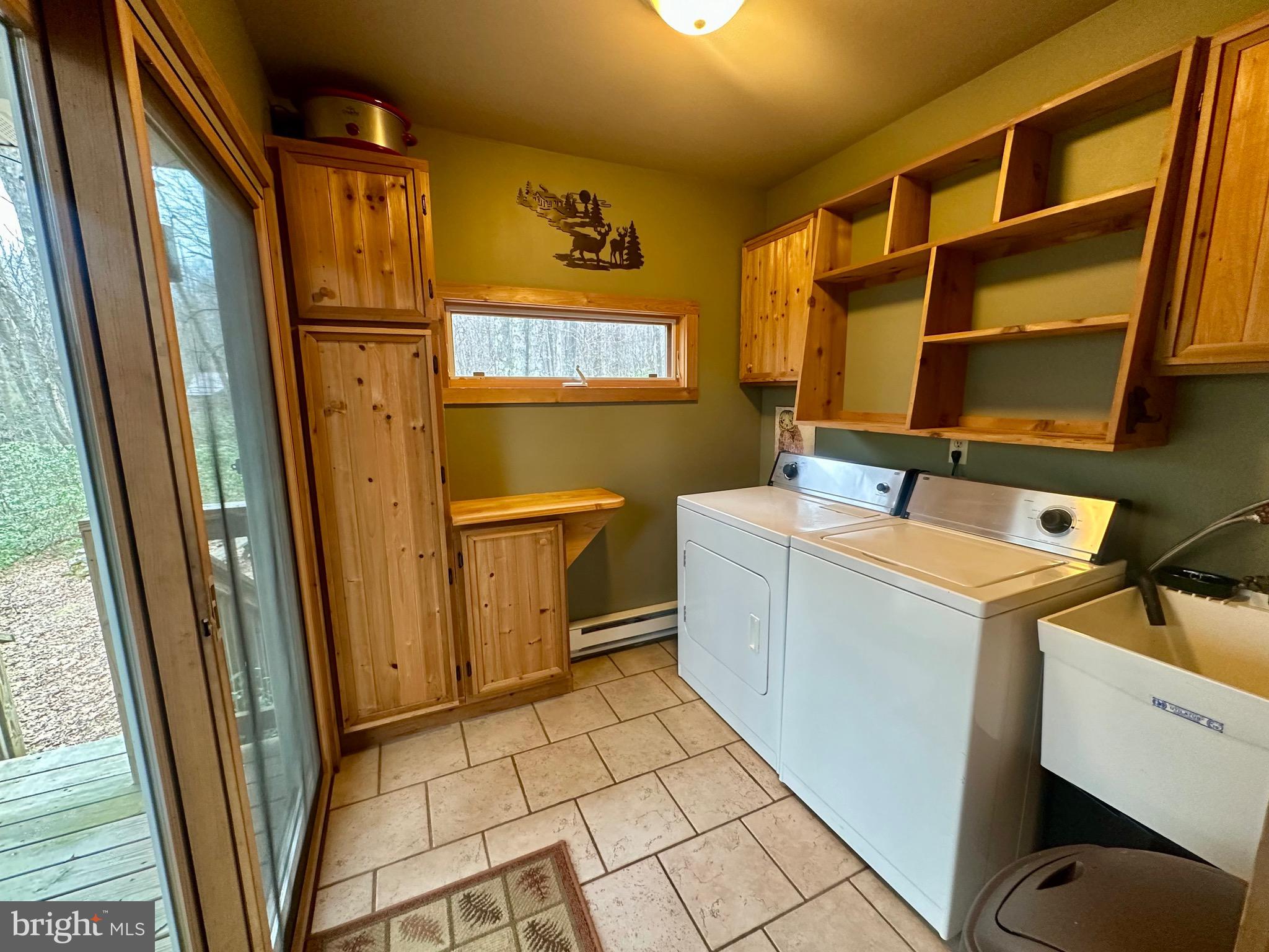 PINEY MOUNTAIN CORP - Residential