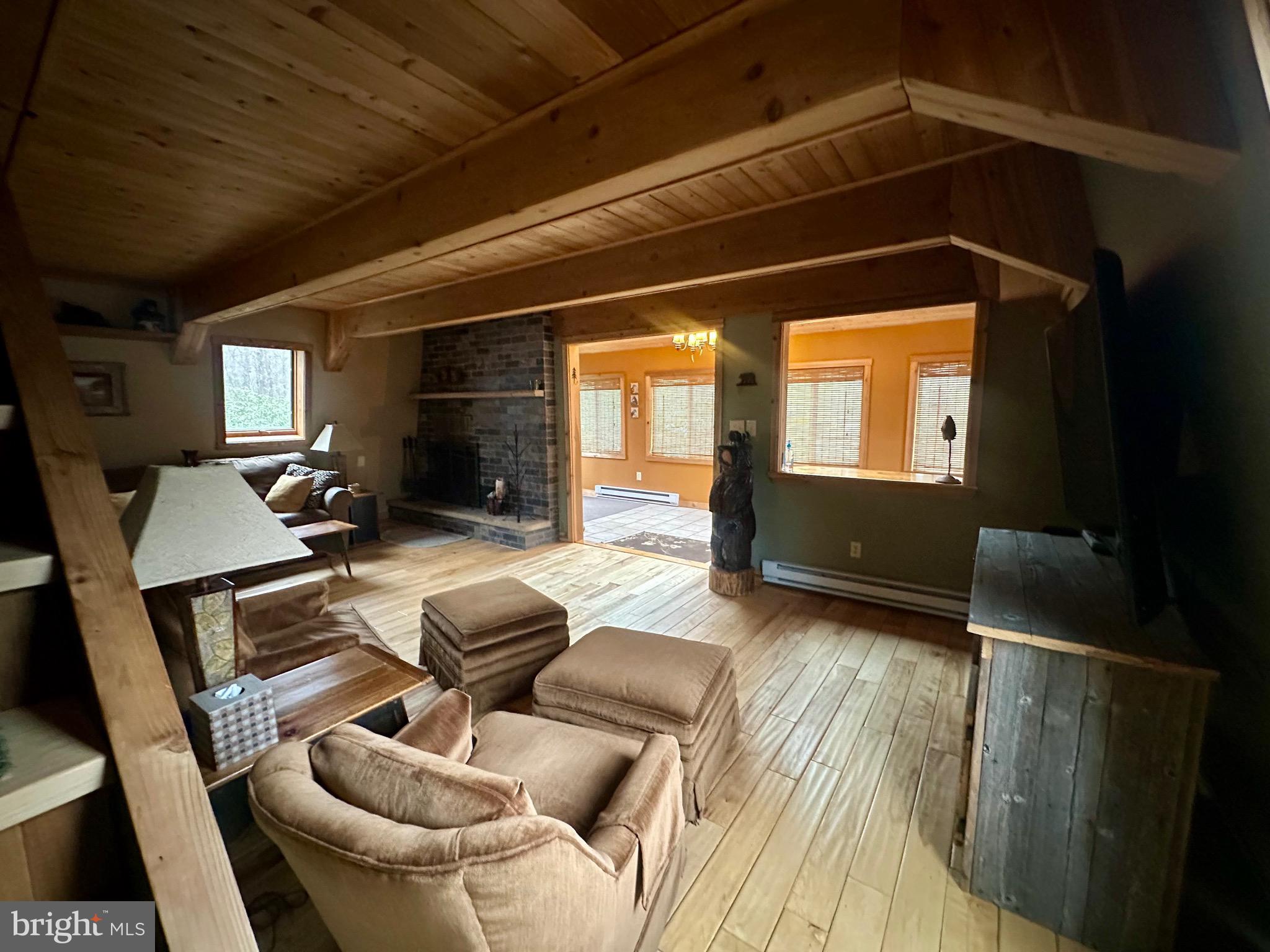 PINEY MOUNTAIN CORP - Residential