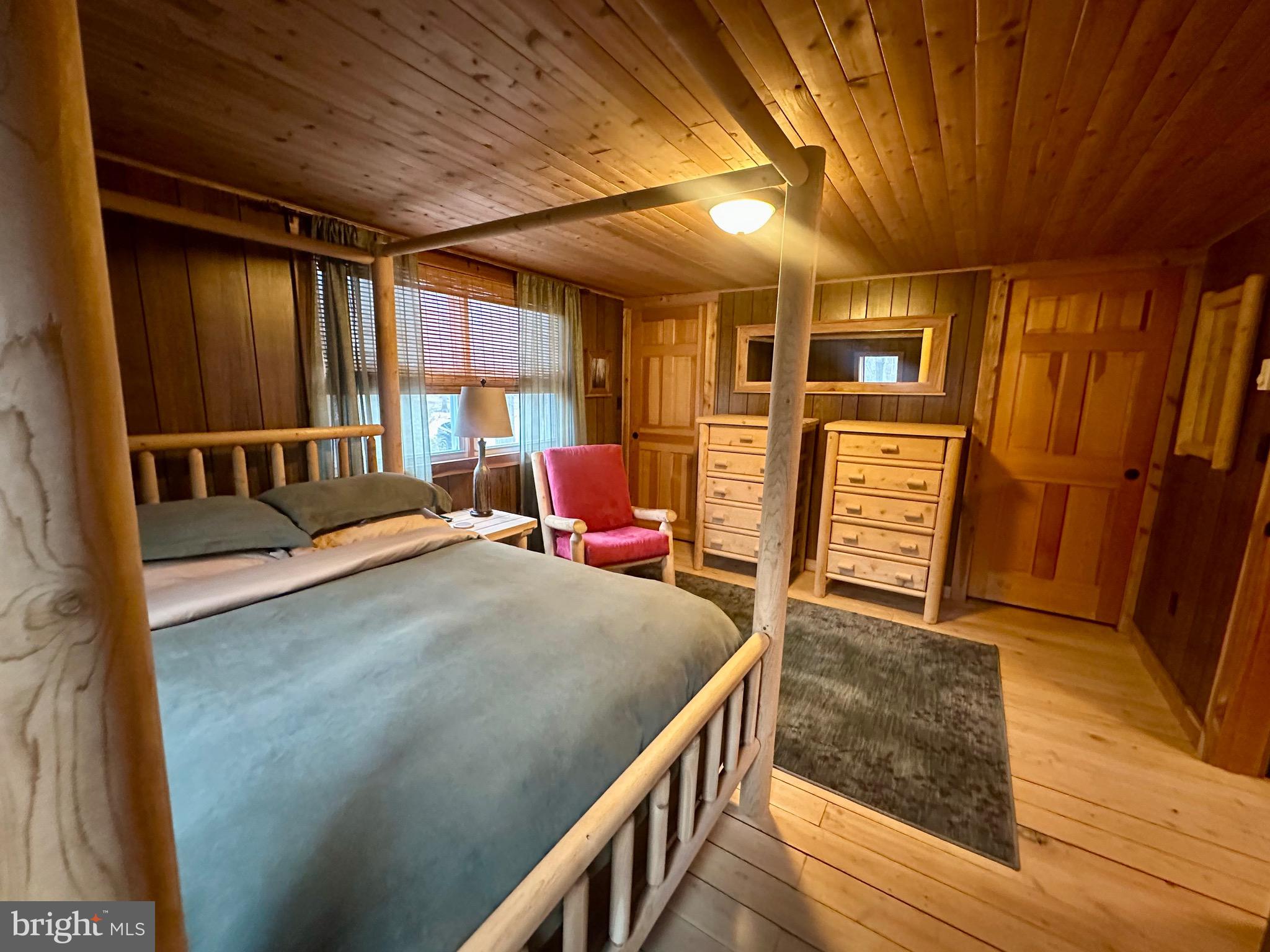 PINEY MOUNTAIN CORP - Residential