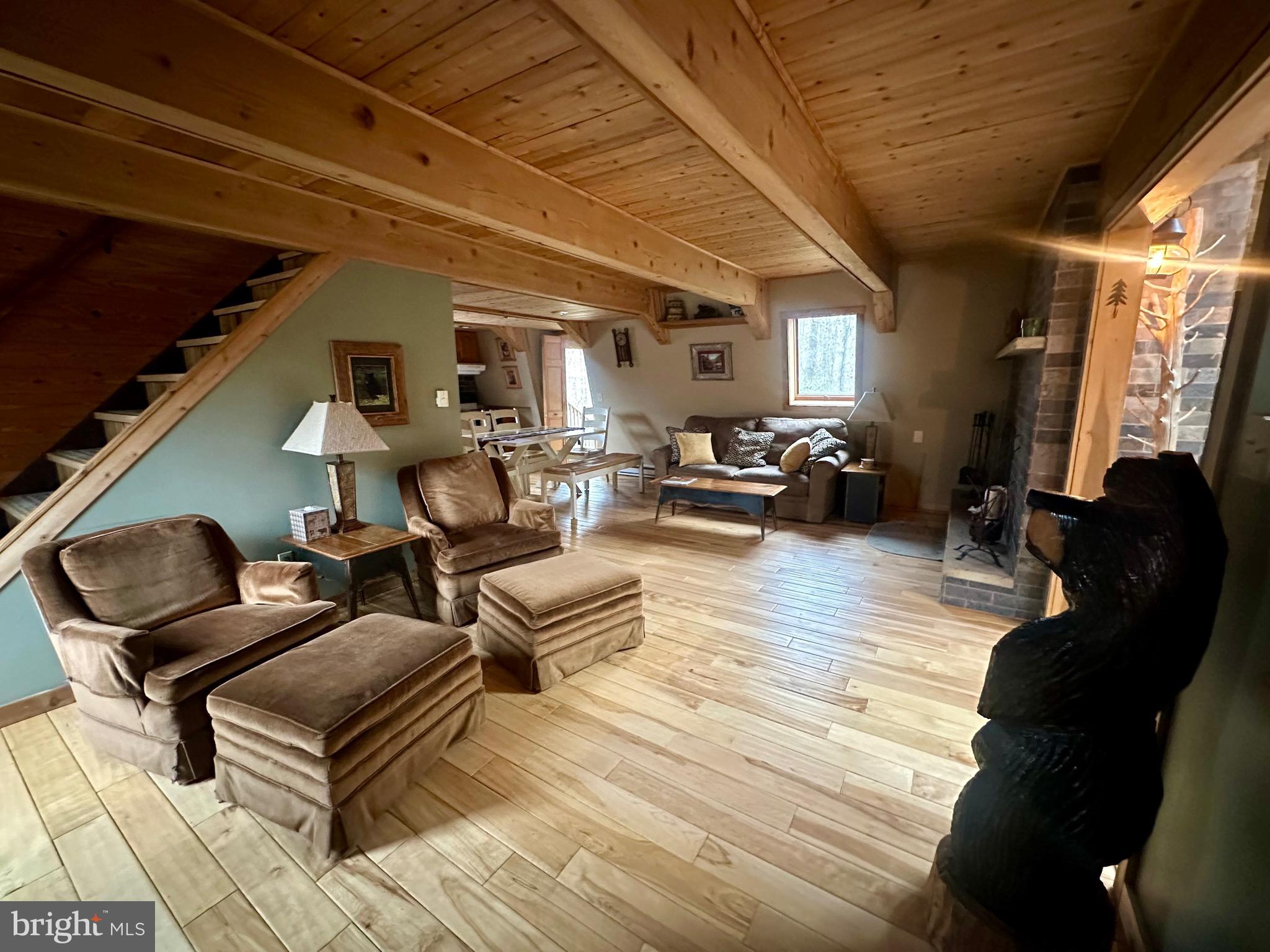 PINEY MOUNTAIN CORP - Residential