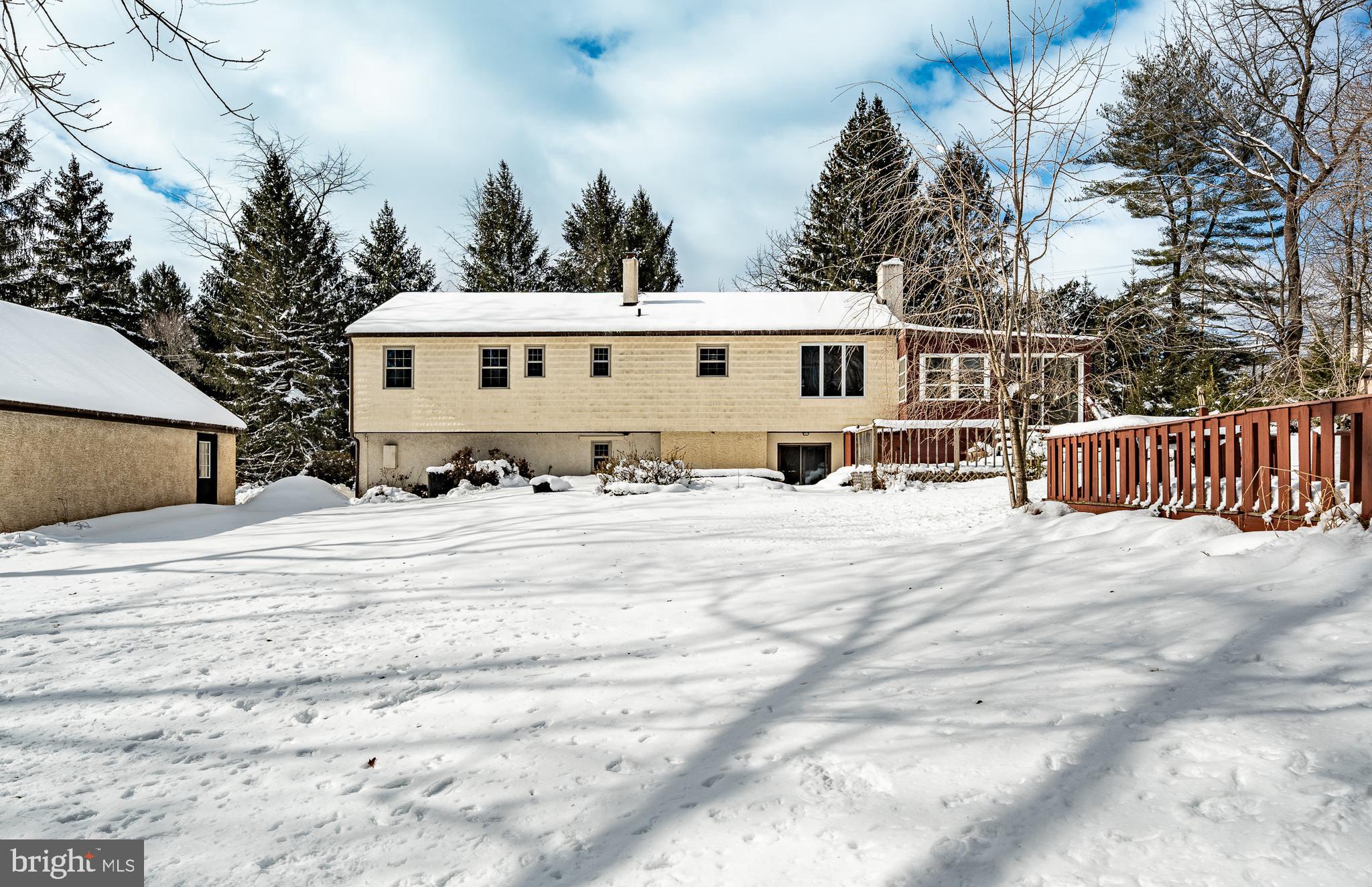 THORNBURY - Residential