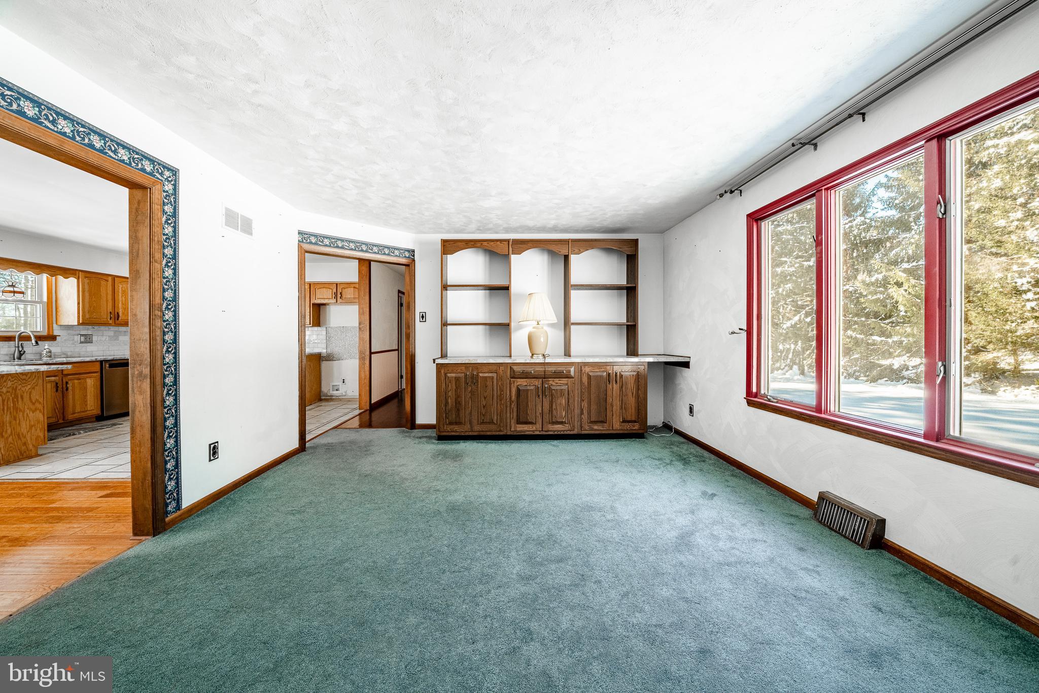 THORNBURY - Residential