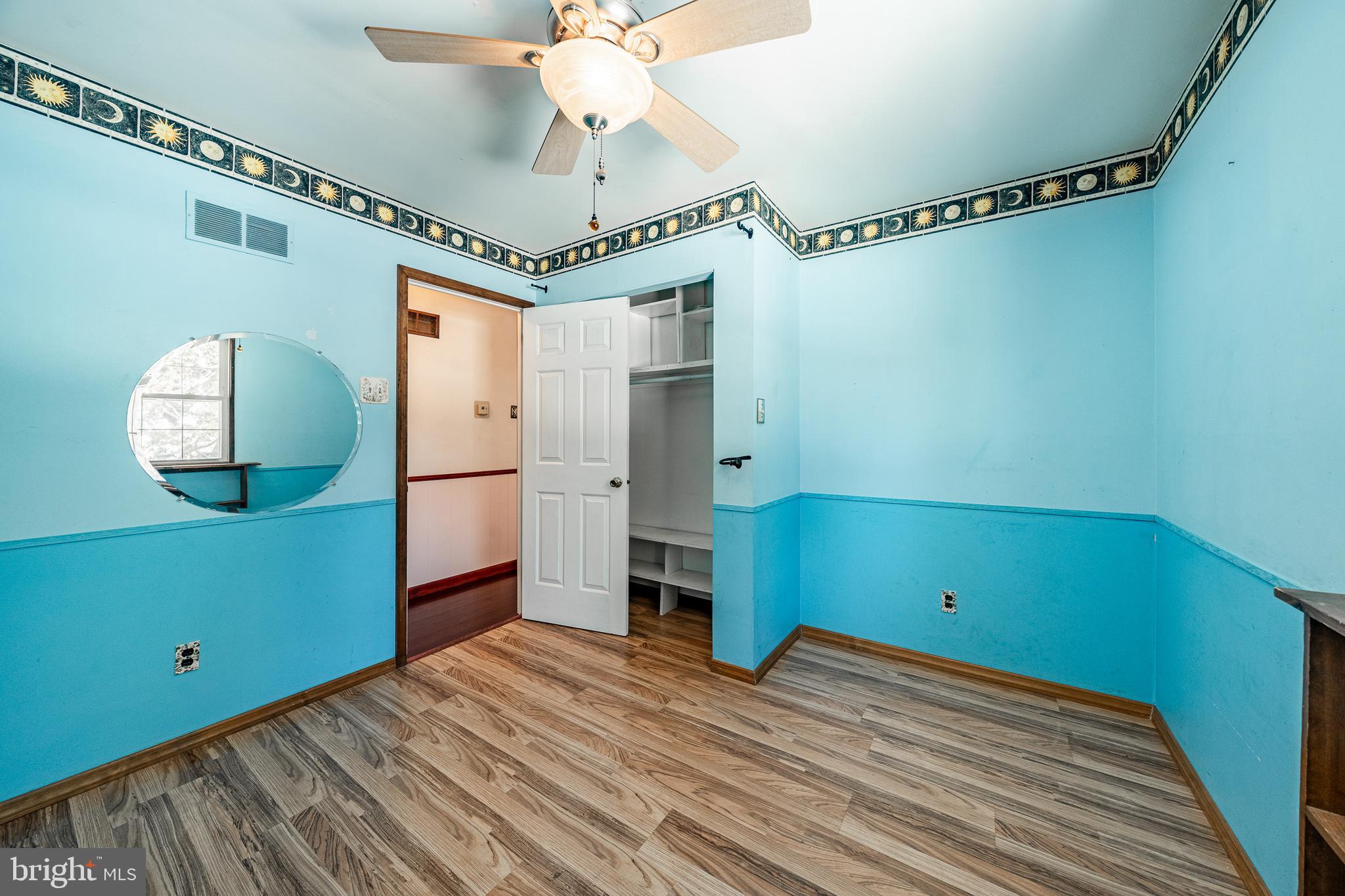 THORNBURY - Residential