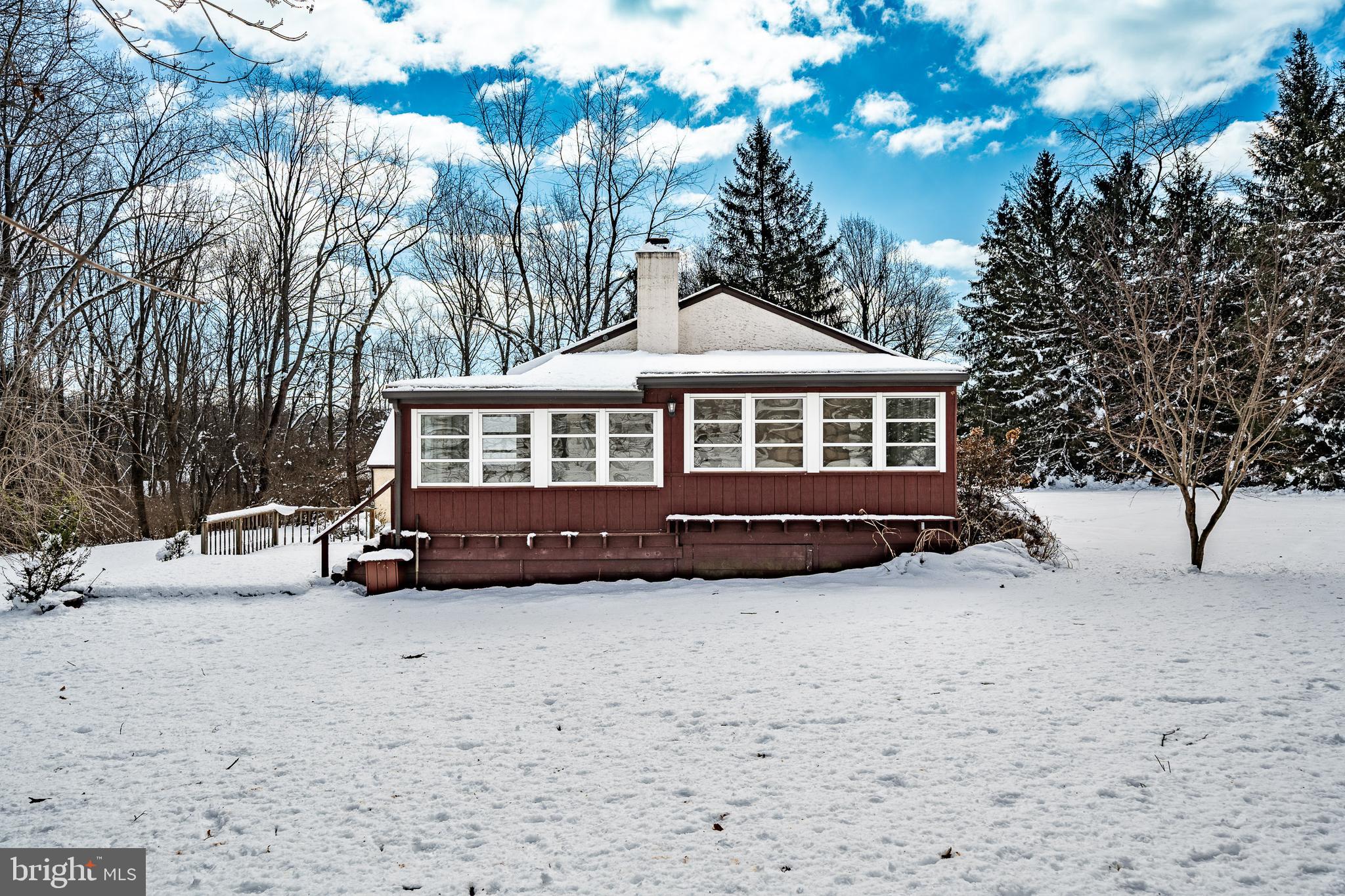 THORNBURY - Residential