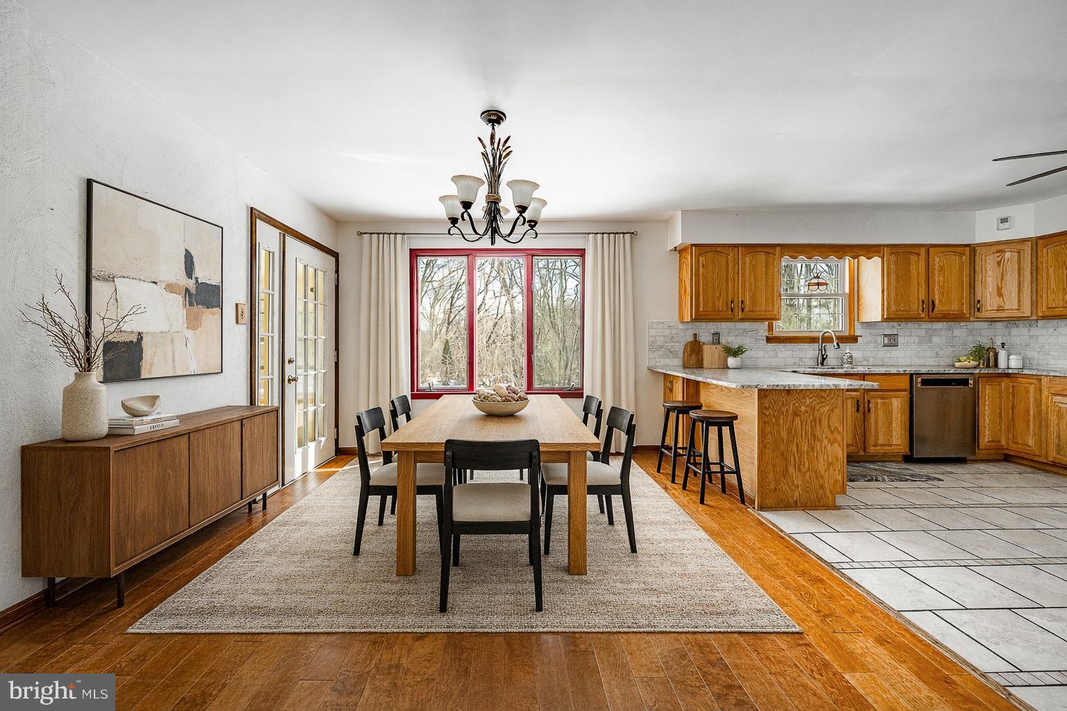 THORNBURY - Residential