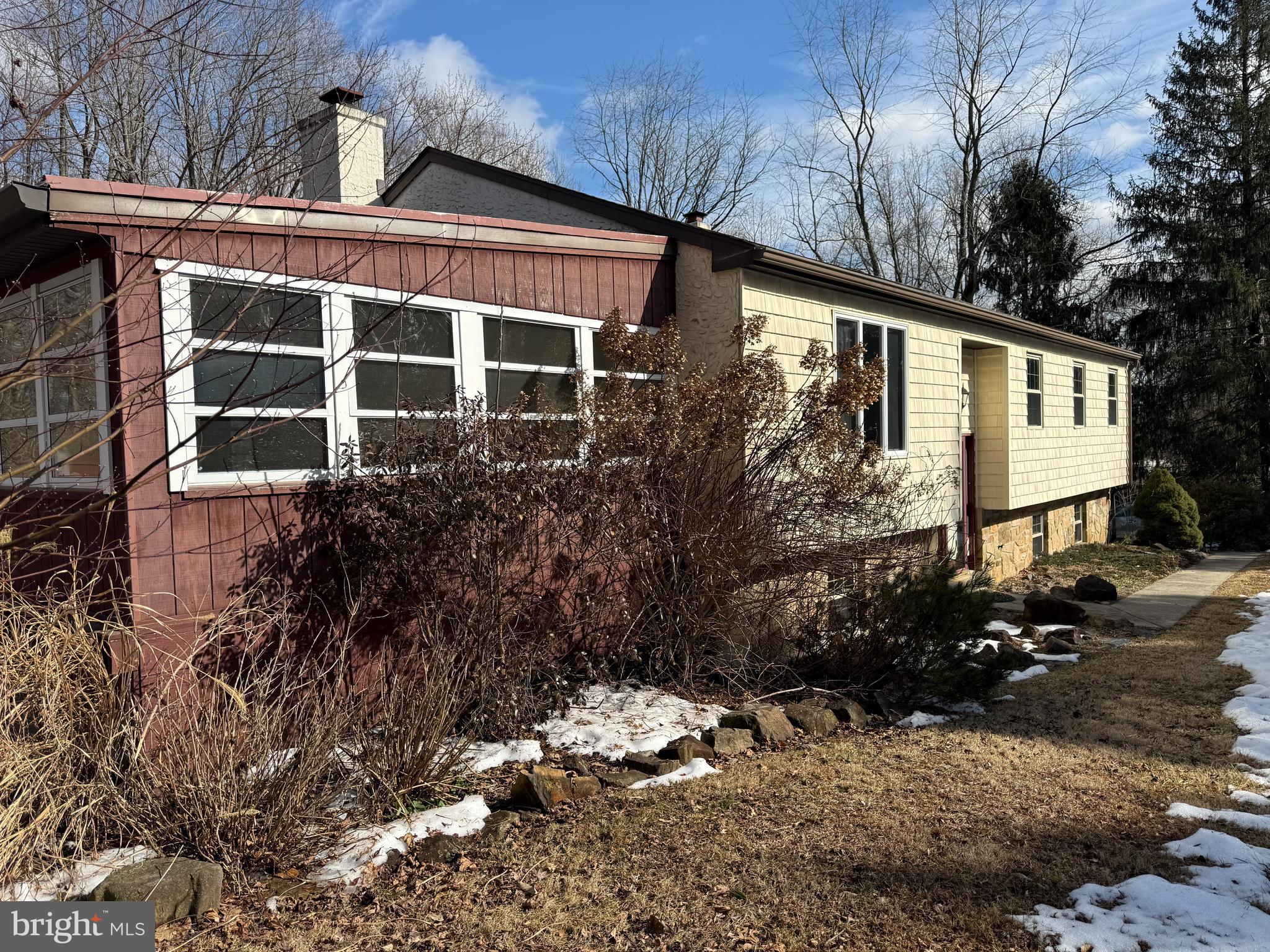 THORNBURY - Residential