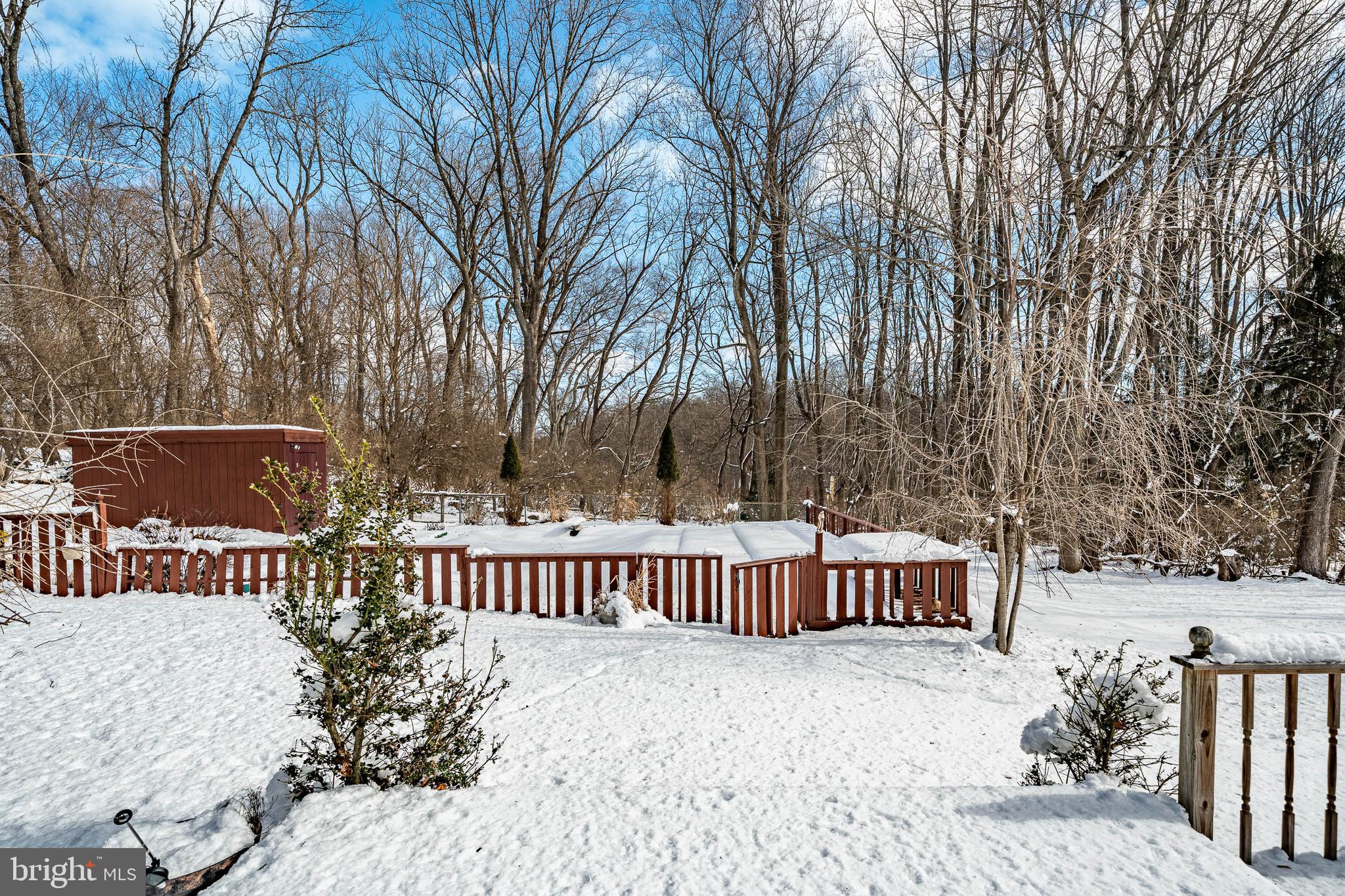 THORNBURY - Residential