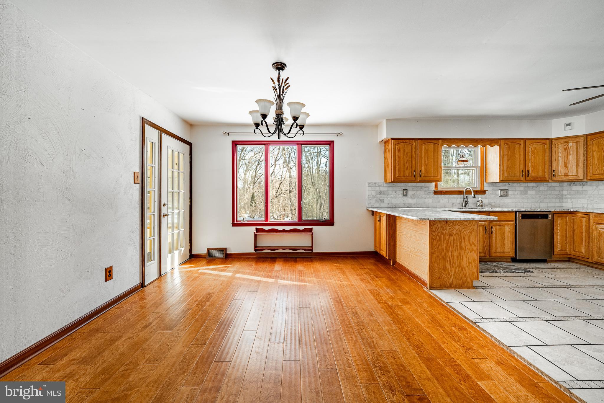 THORNBURY - Residential