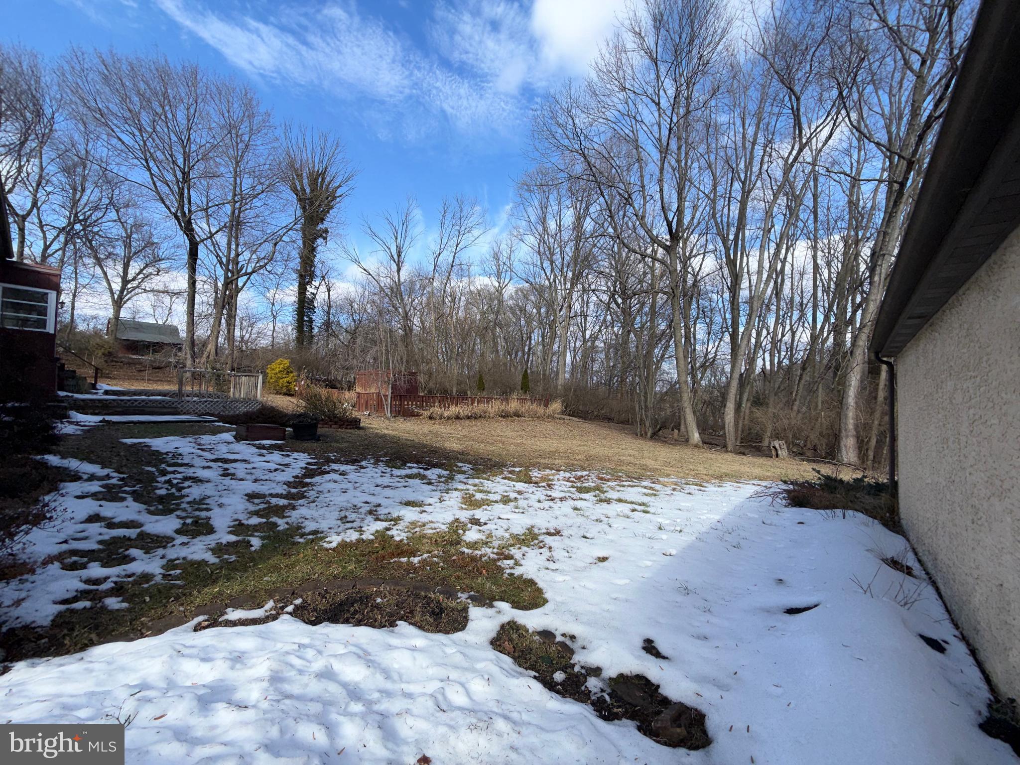 THORNBURY - Residential