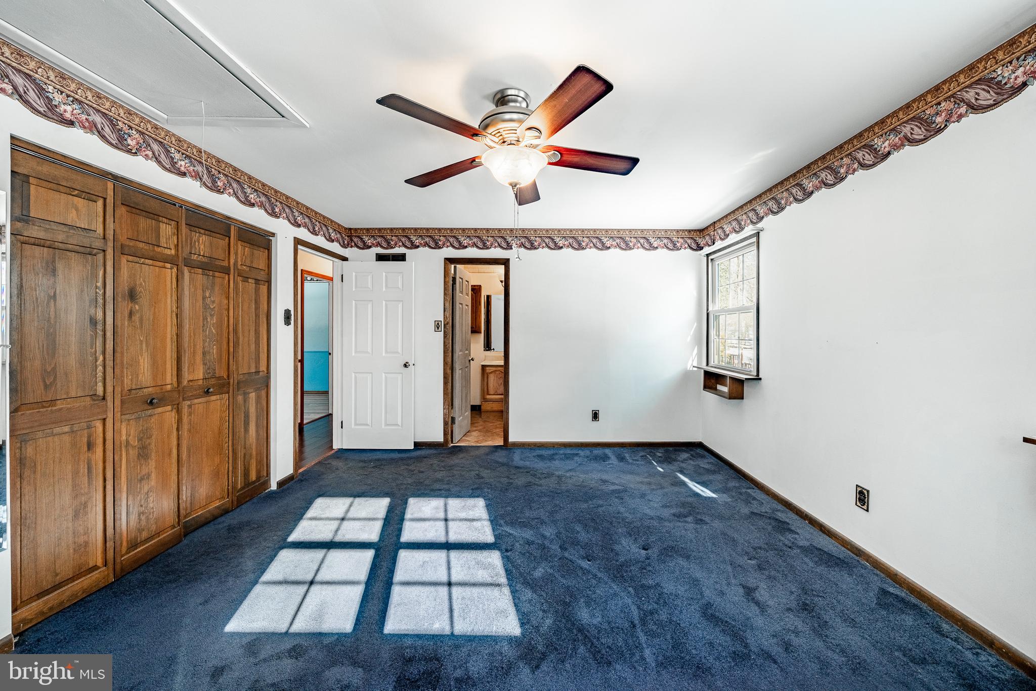 THORNBURY - Residential