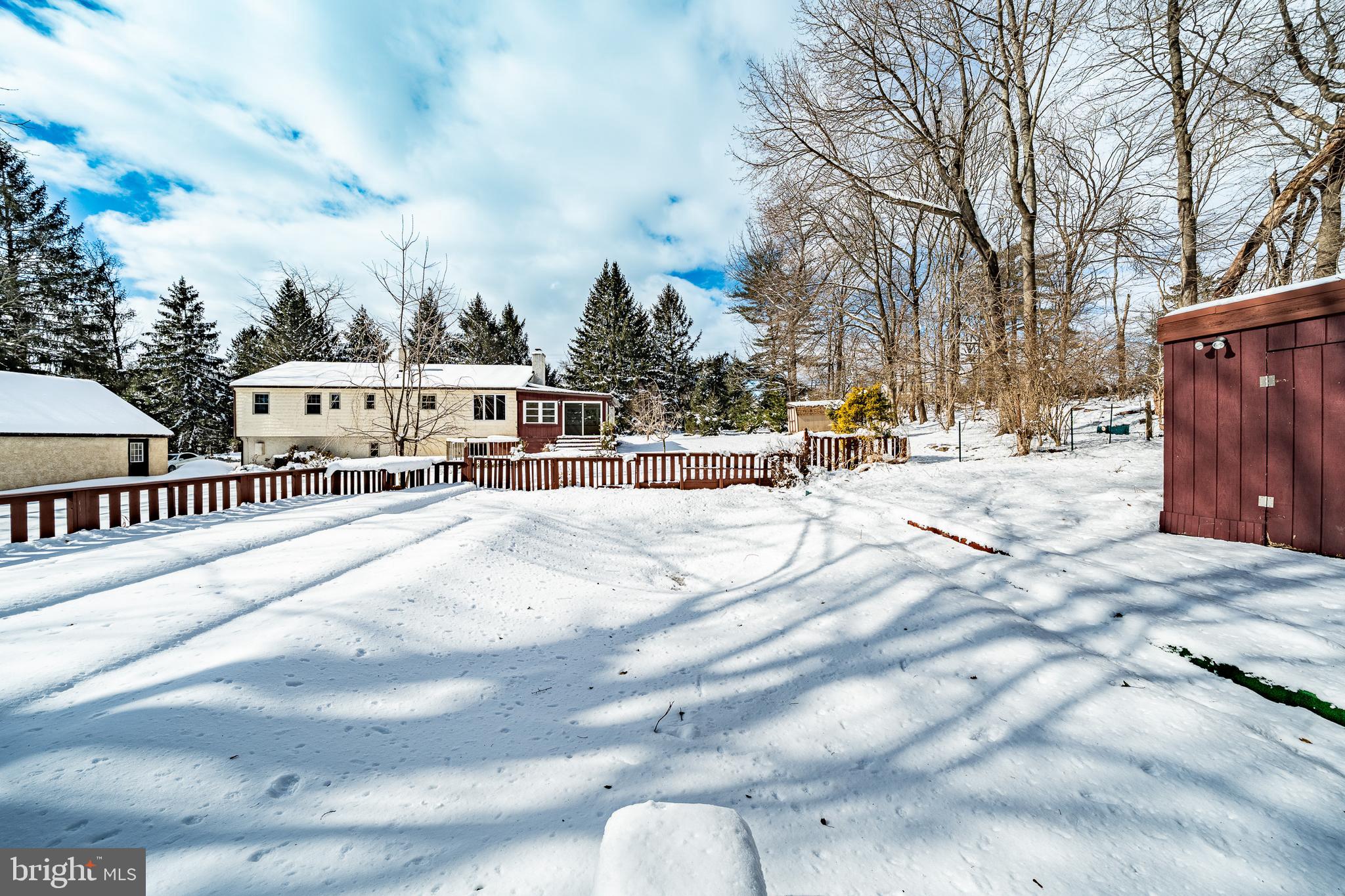 THORNBURY - Residential